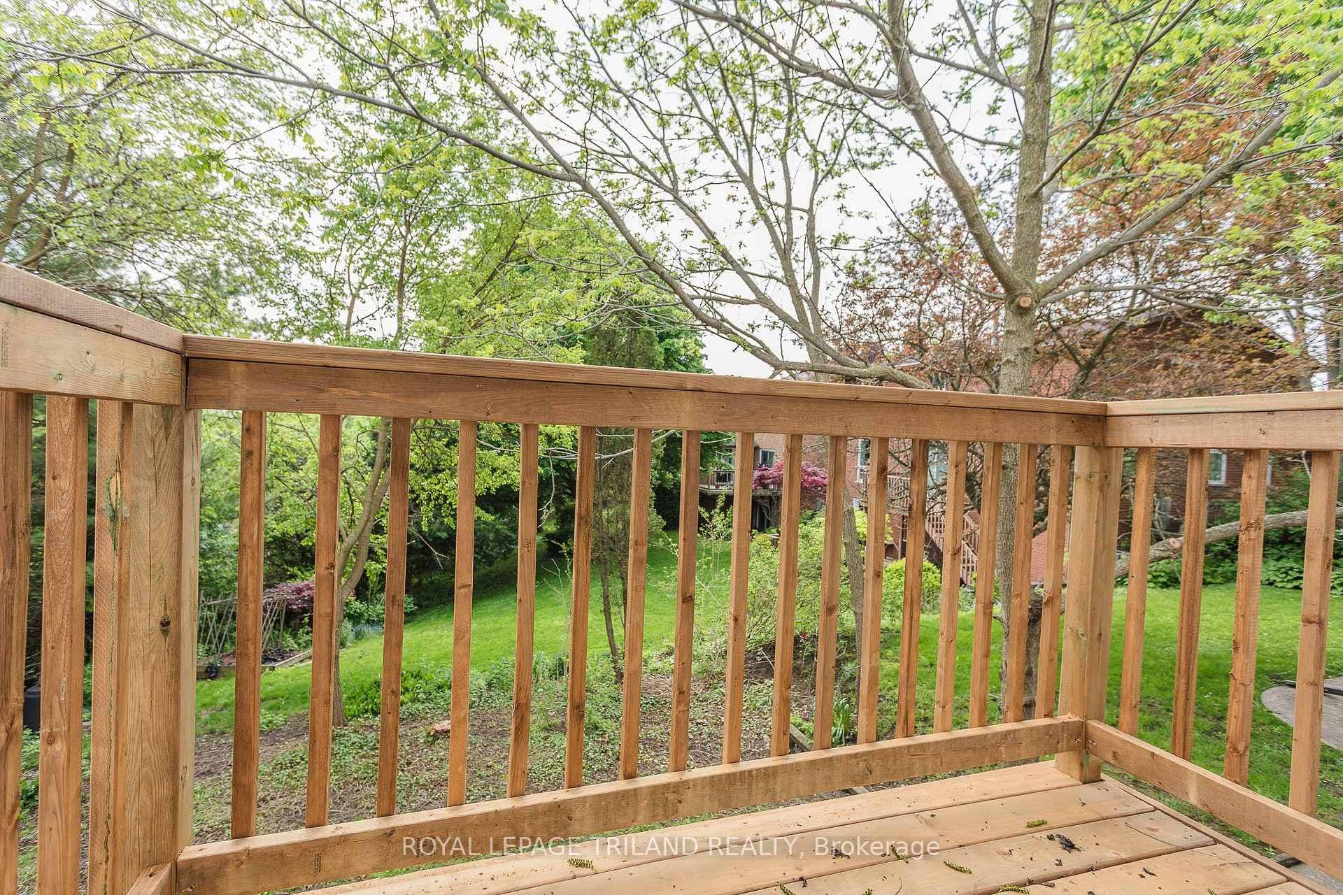 11 Chepstow Gate photo 18