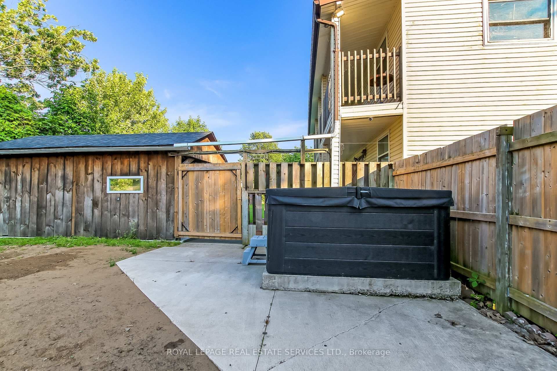 20 Bayview Avenue photo 19