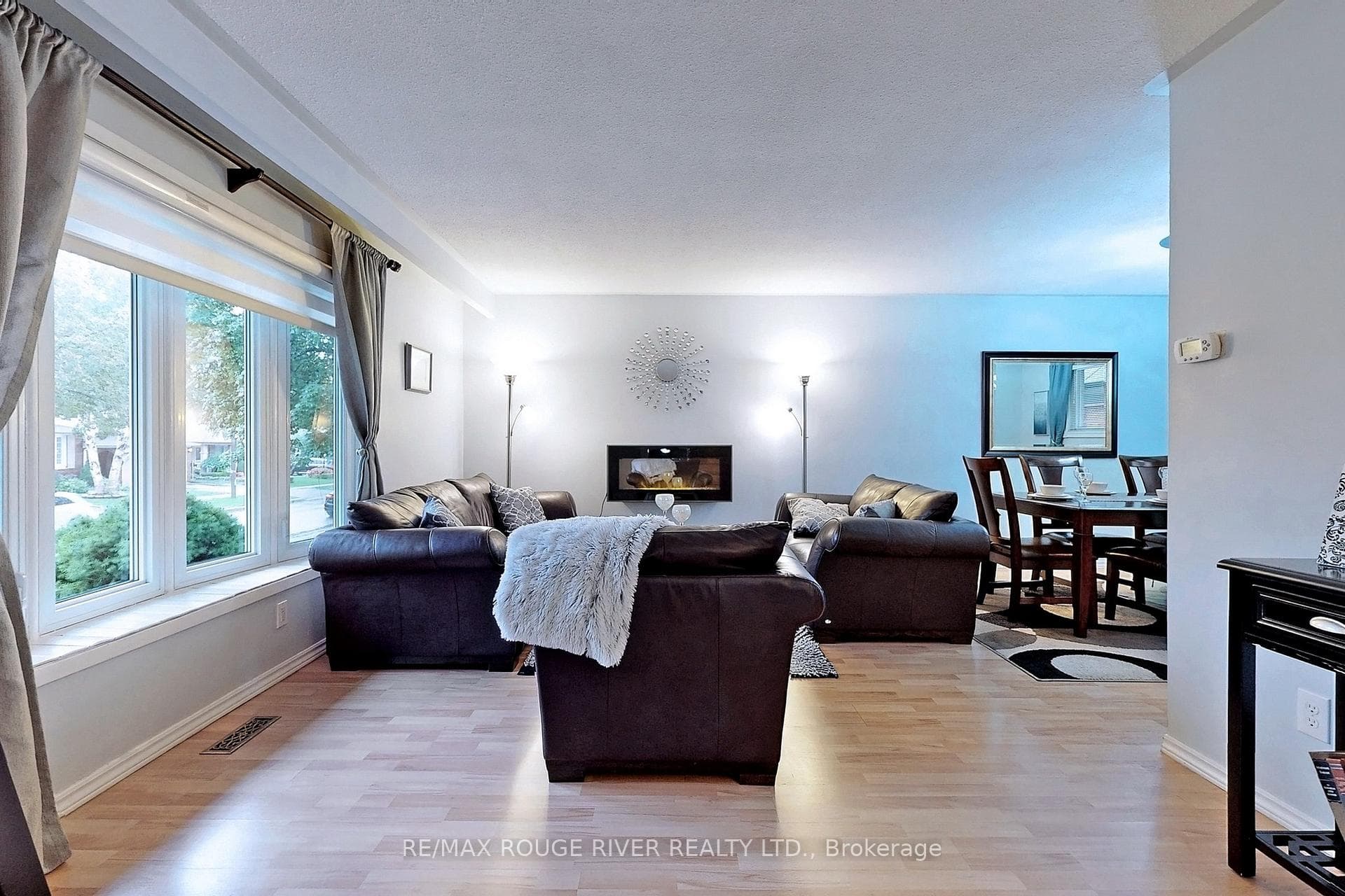 78 Clappison Boulevard photo 5