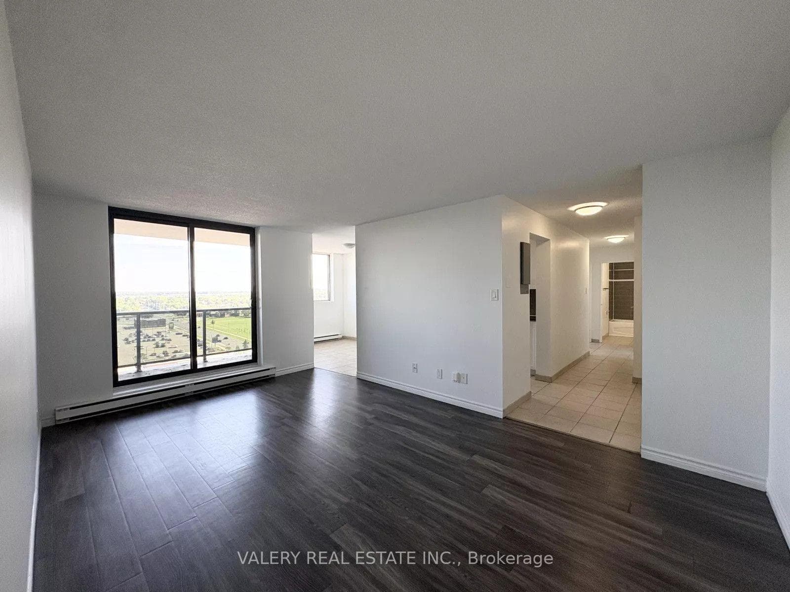 294 Chandler Drive Unit 1503 photo 1