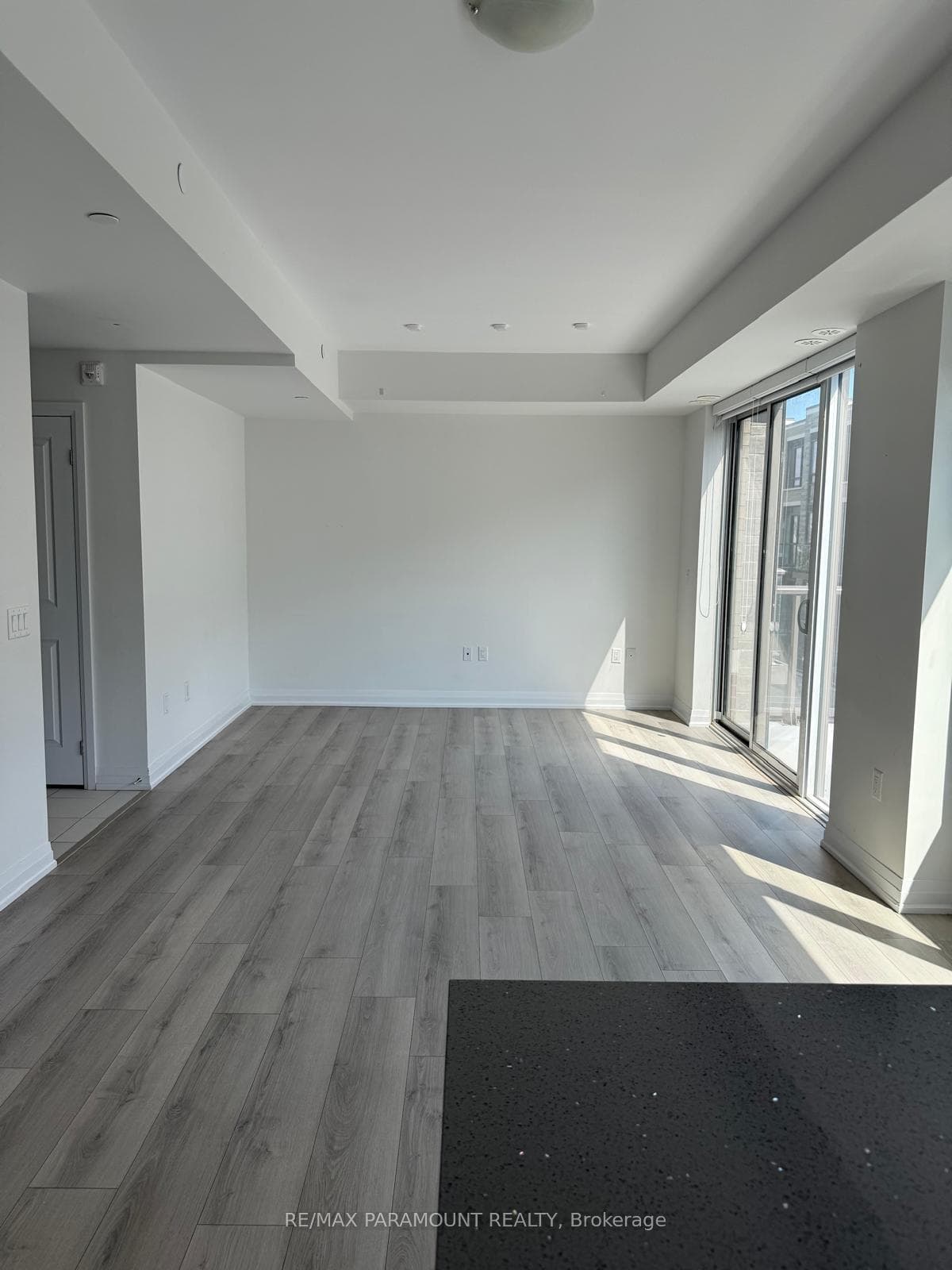 85 Attmar Drive Unit 330 photo 10