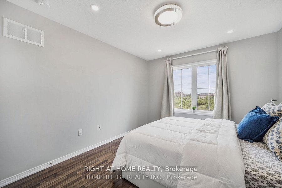 2500 Post Road Unit Unit 30 photo 27