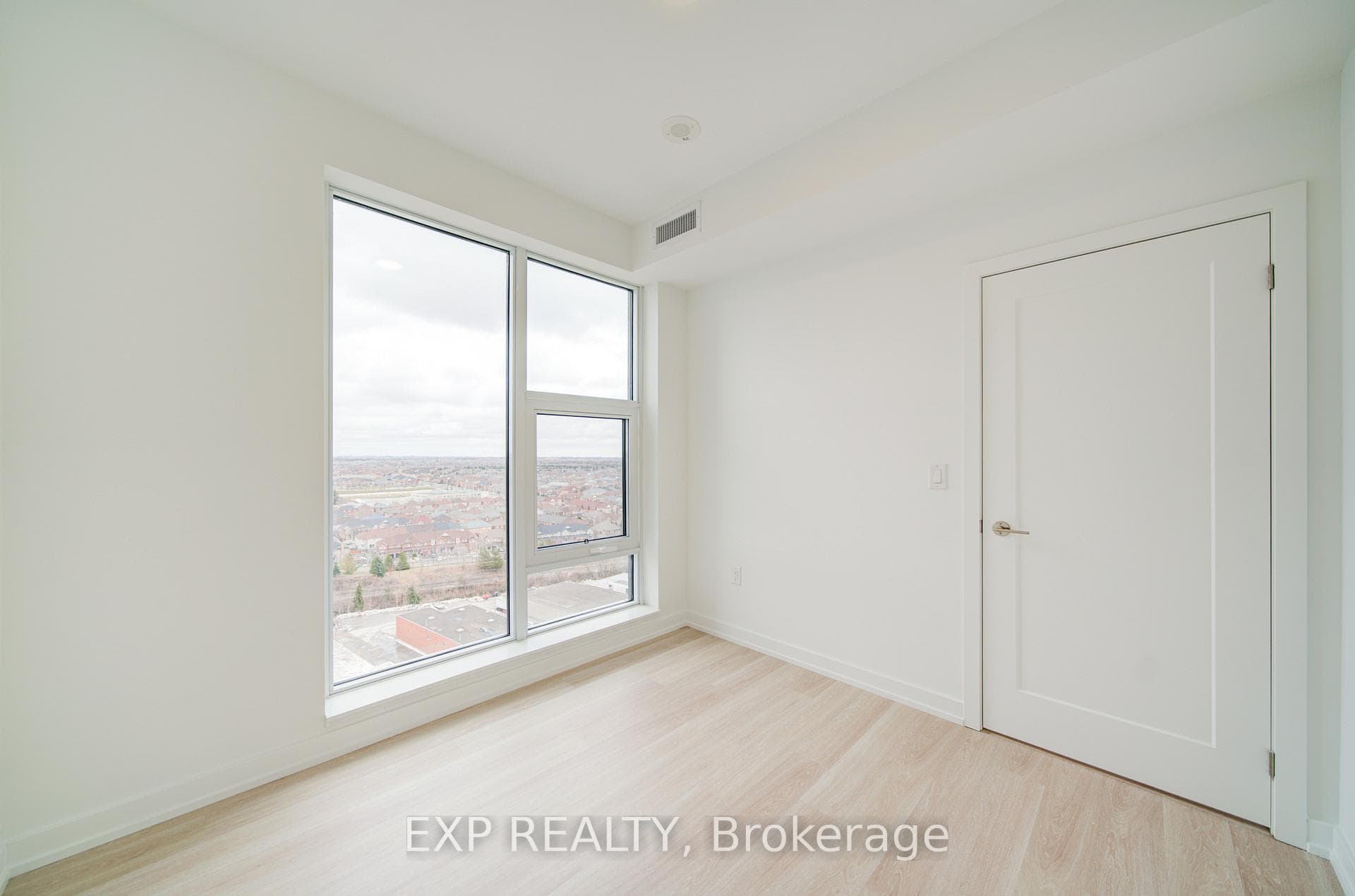 9751 Markham Road Unit B-1905 photo 24