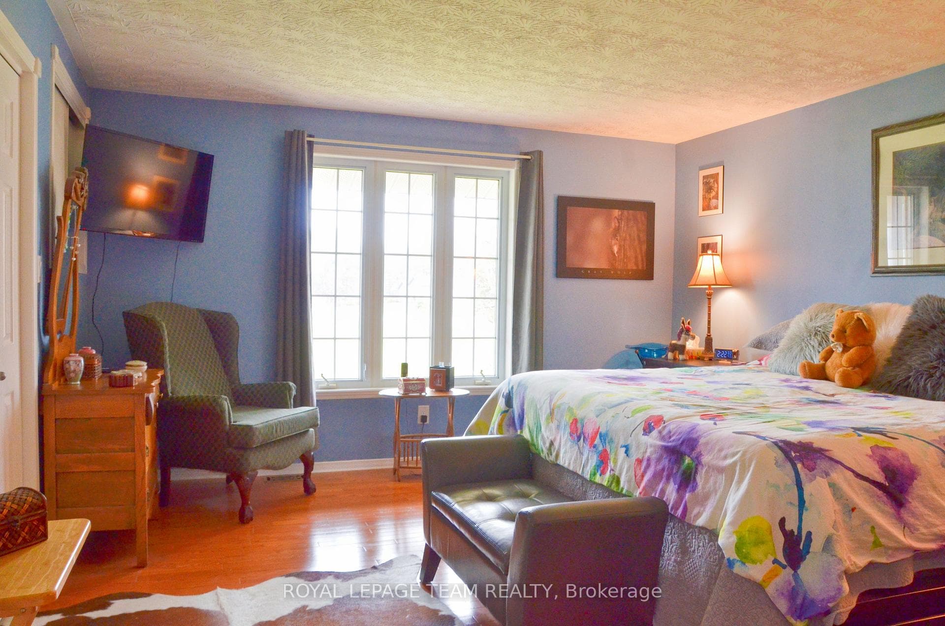11708 Breezewood Avenue photo 16
