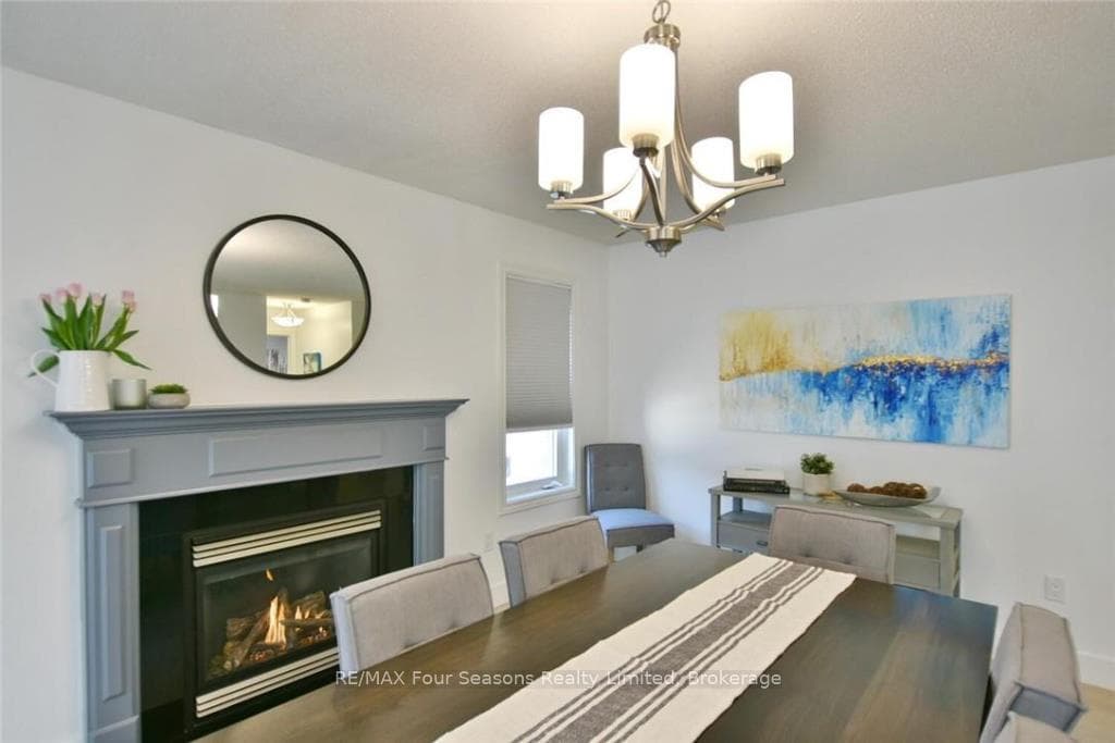492 Ferndale Drive photo 15