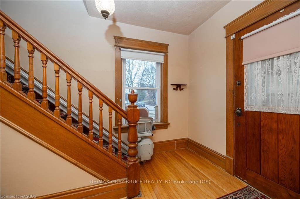 716 5TH Avenue photo 19