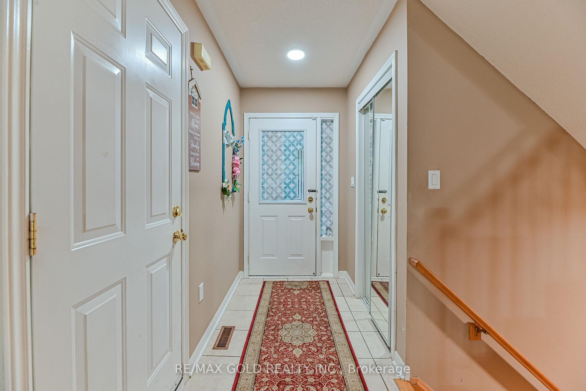1076 Cooper Avenue photo 5