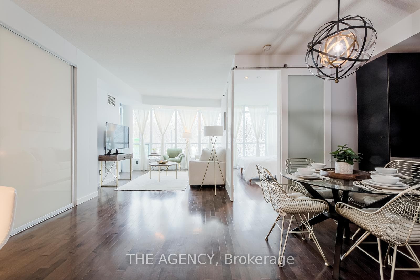 219 Fort York Boulevard Unit 208 photo 18