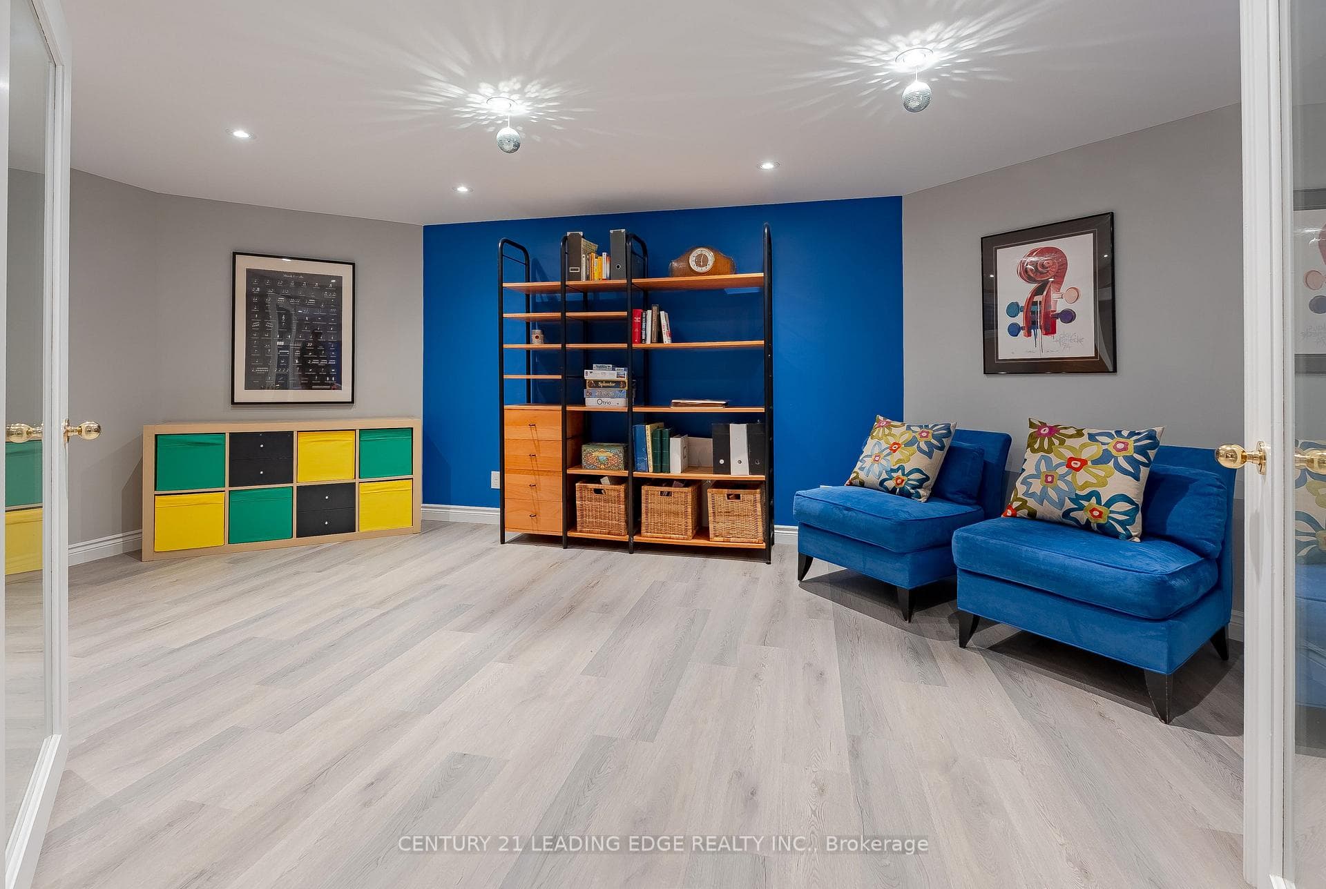 20 Solway Court photo 36