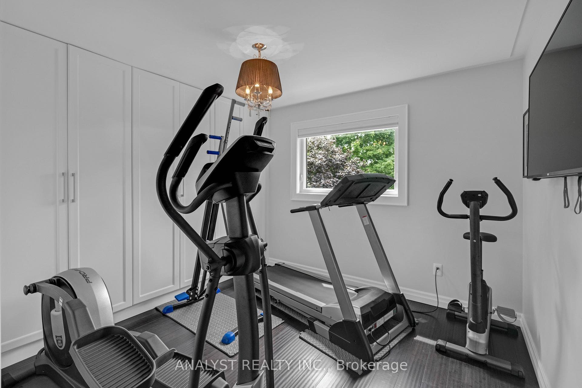69 Hill Farm Road photo 23