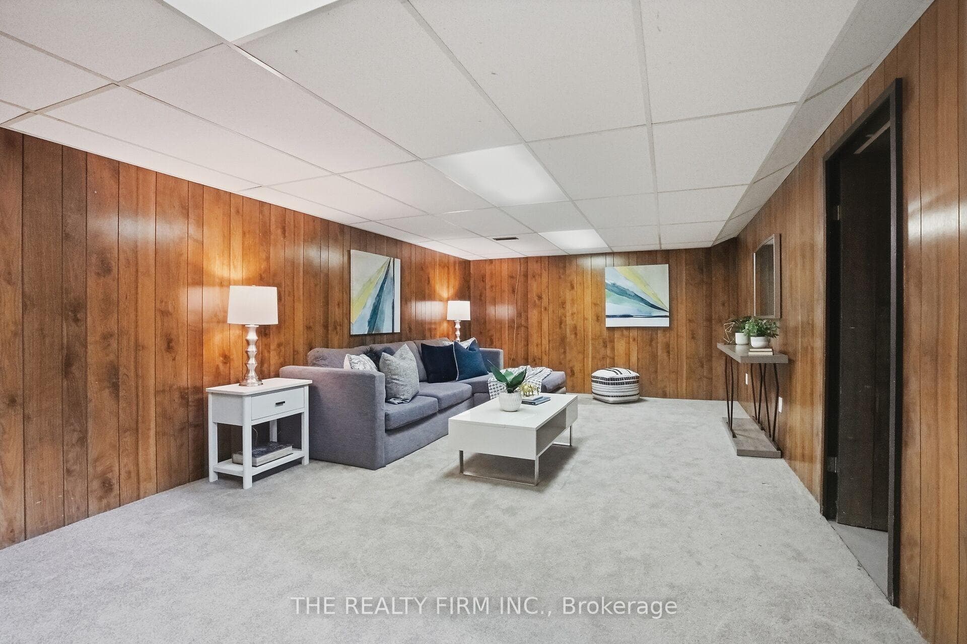 52 Clifton Crescent photo 23