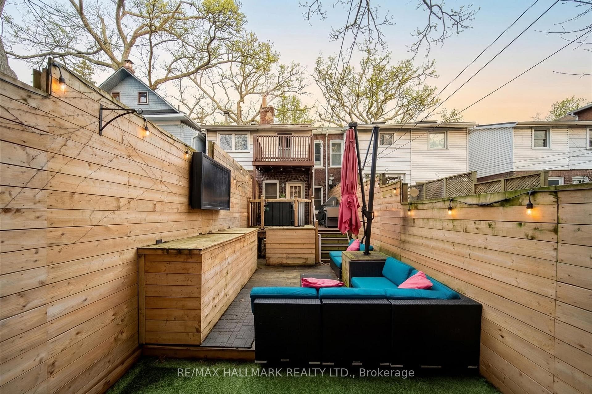 282 Lee Avenue photo 22