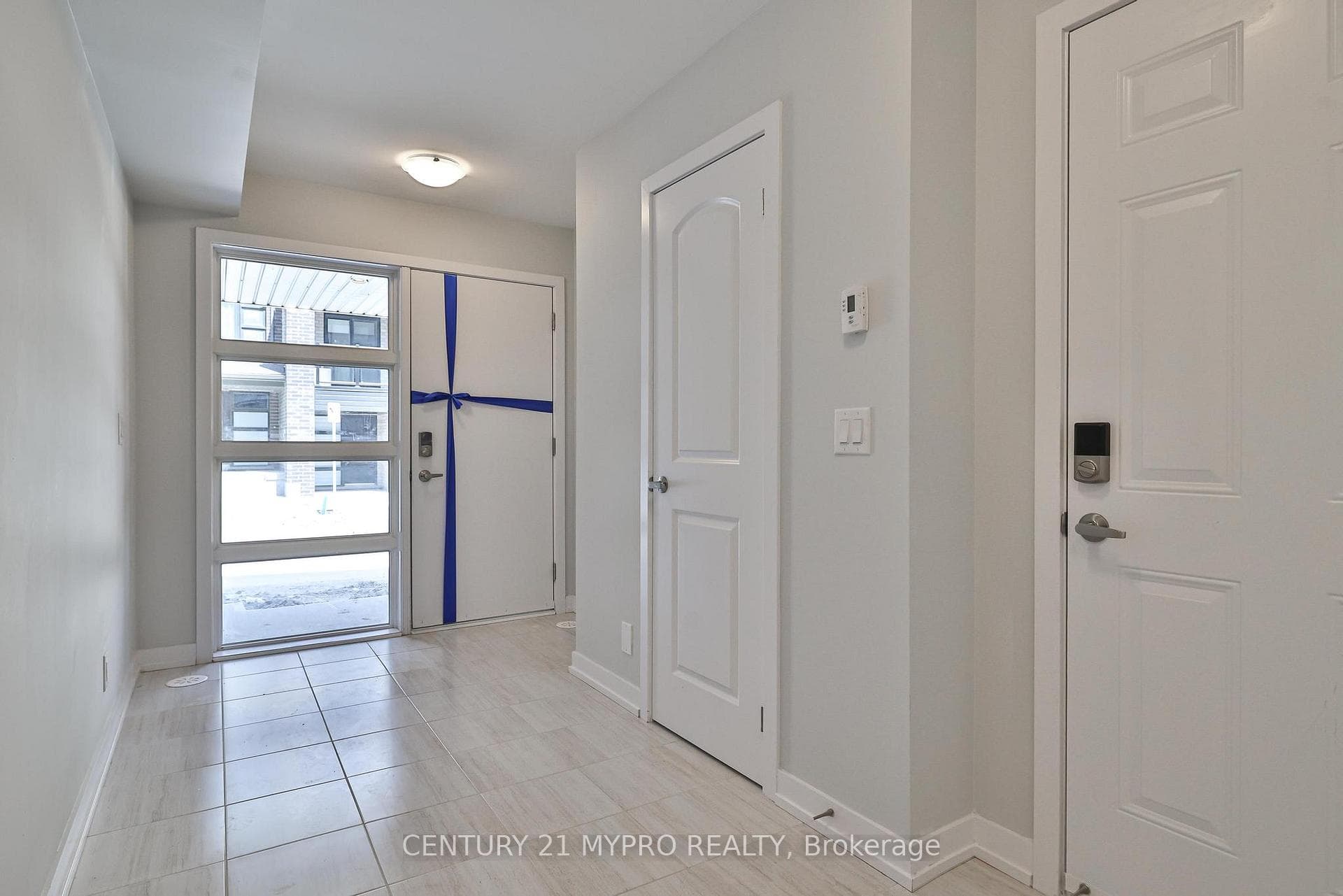 16 Gothenburg Lane photo 7