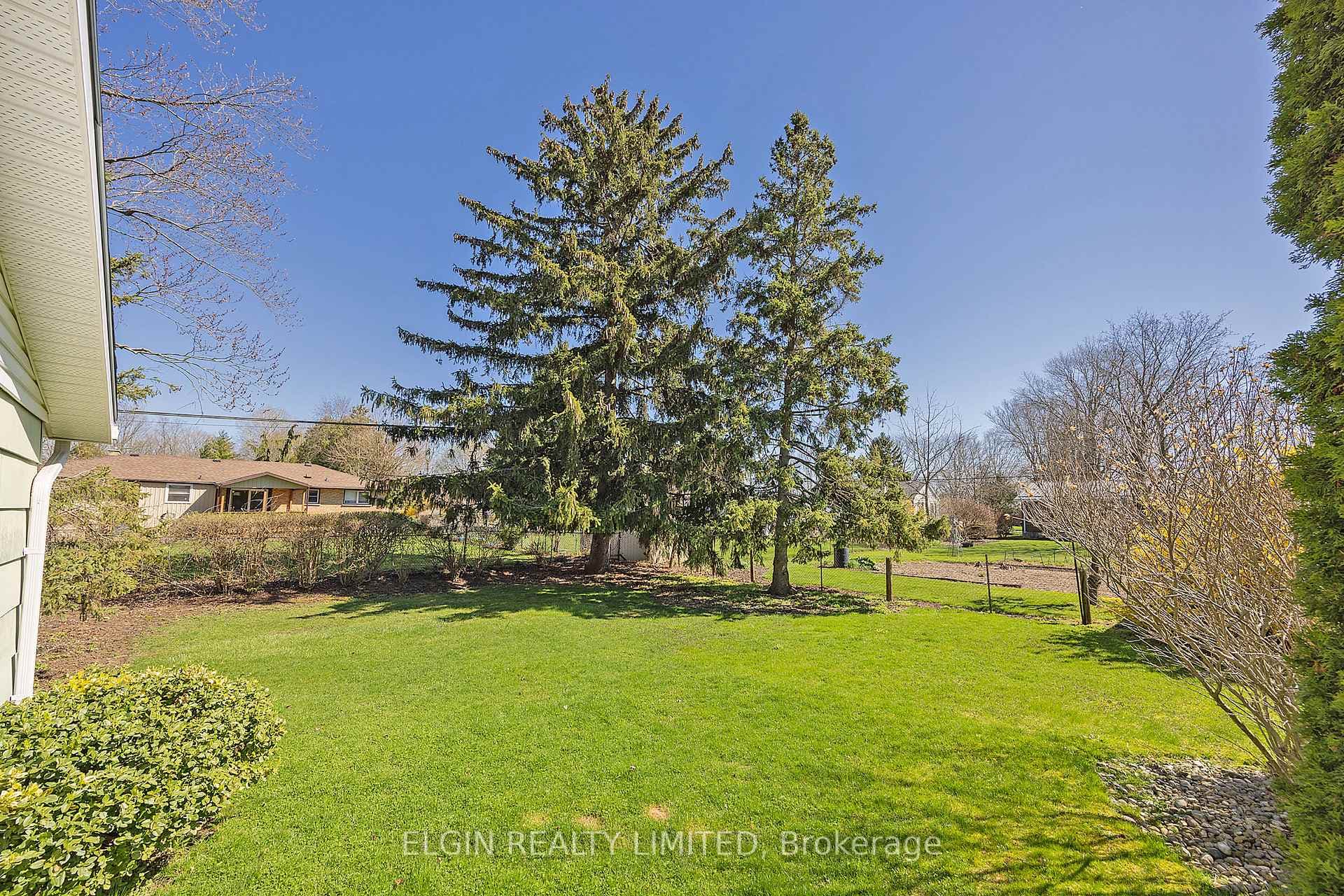 23 Montcalm Street photo 37