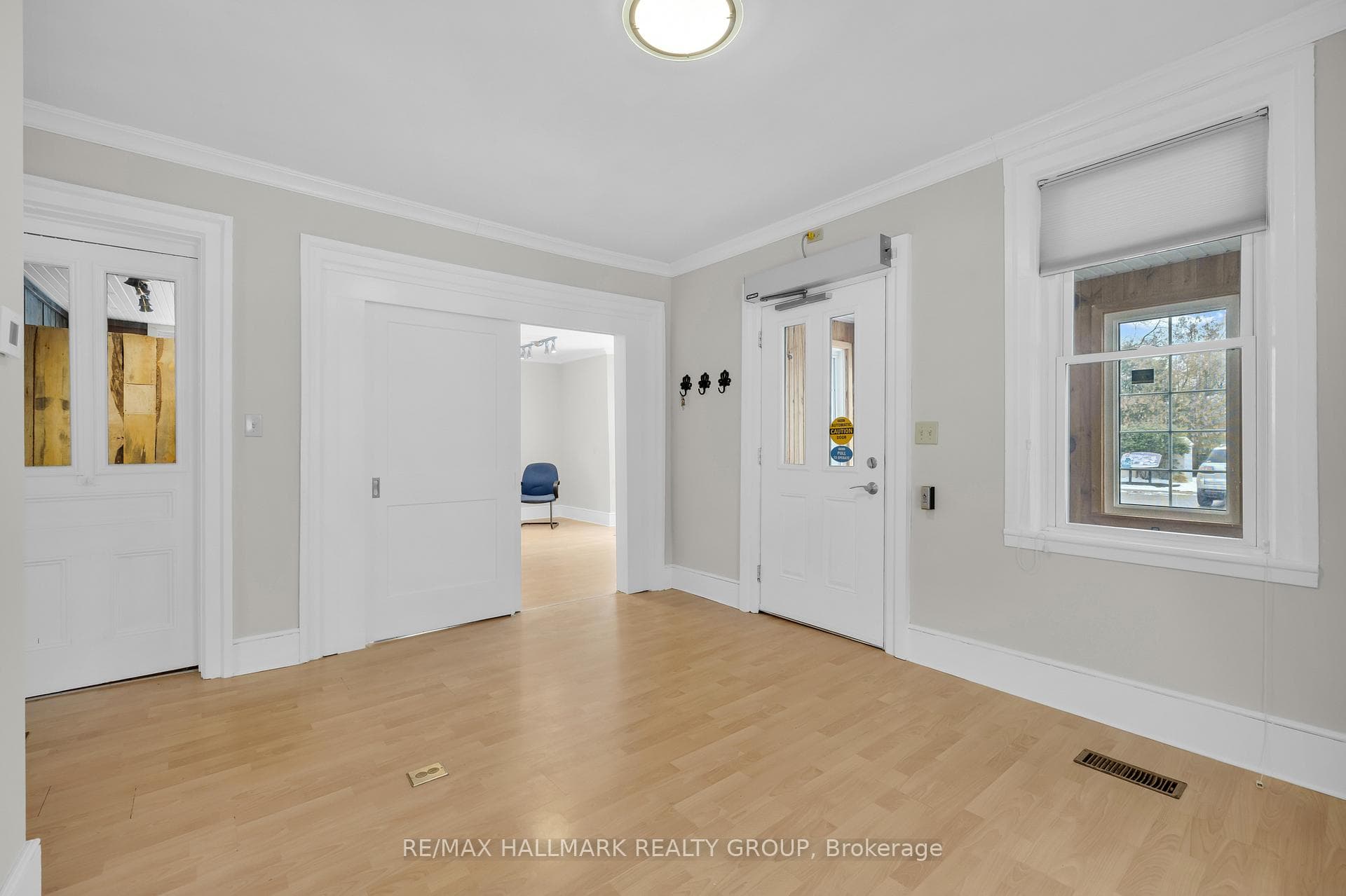 10 Wellington Street Unit 1 photo 7