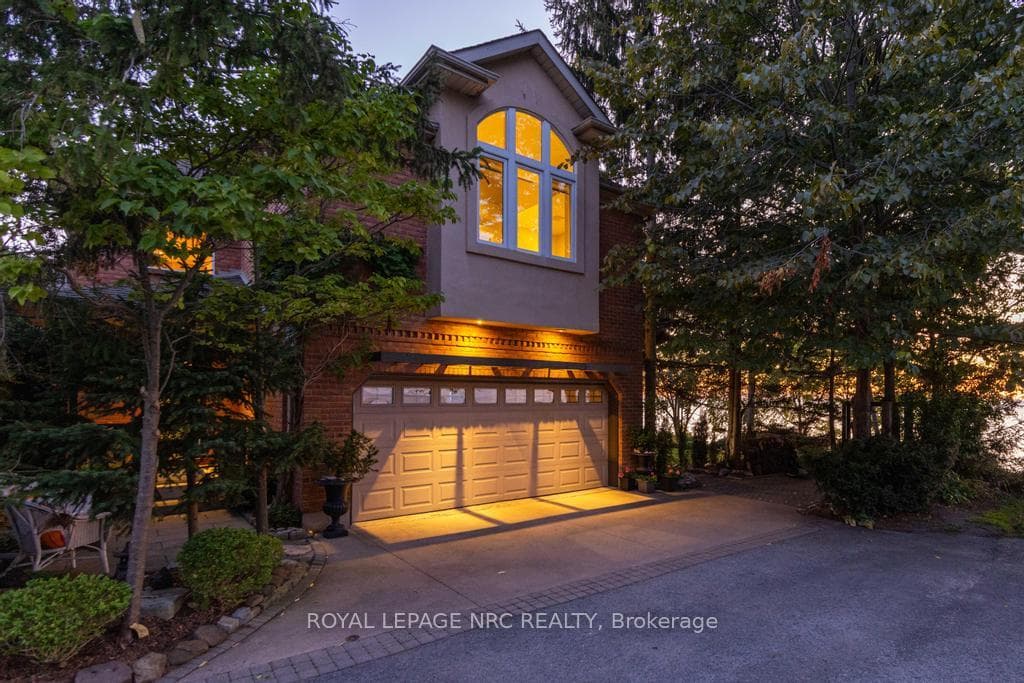 11 Abbey Avenue photo 2