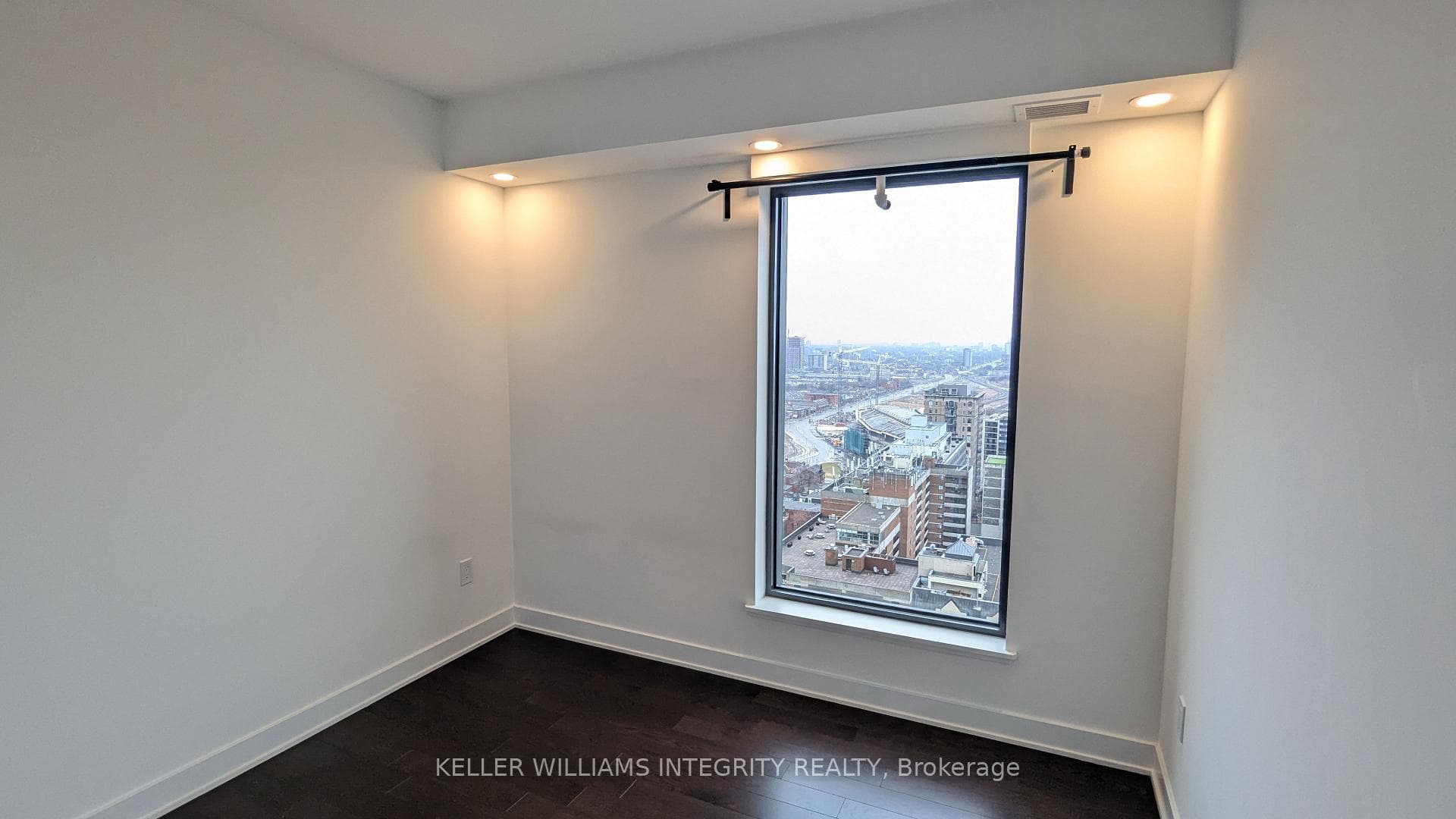 340 Queen Street Unit 2401 photo 13