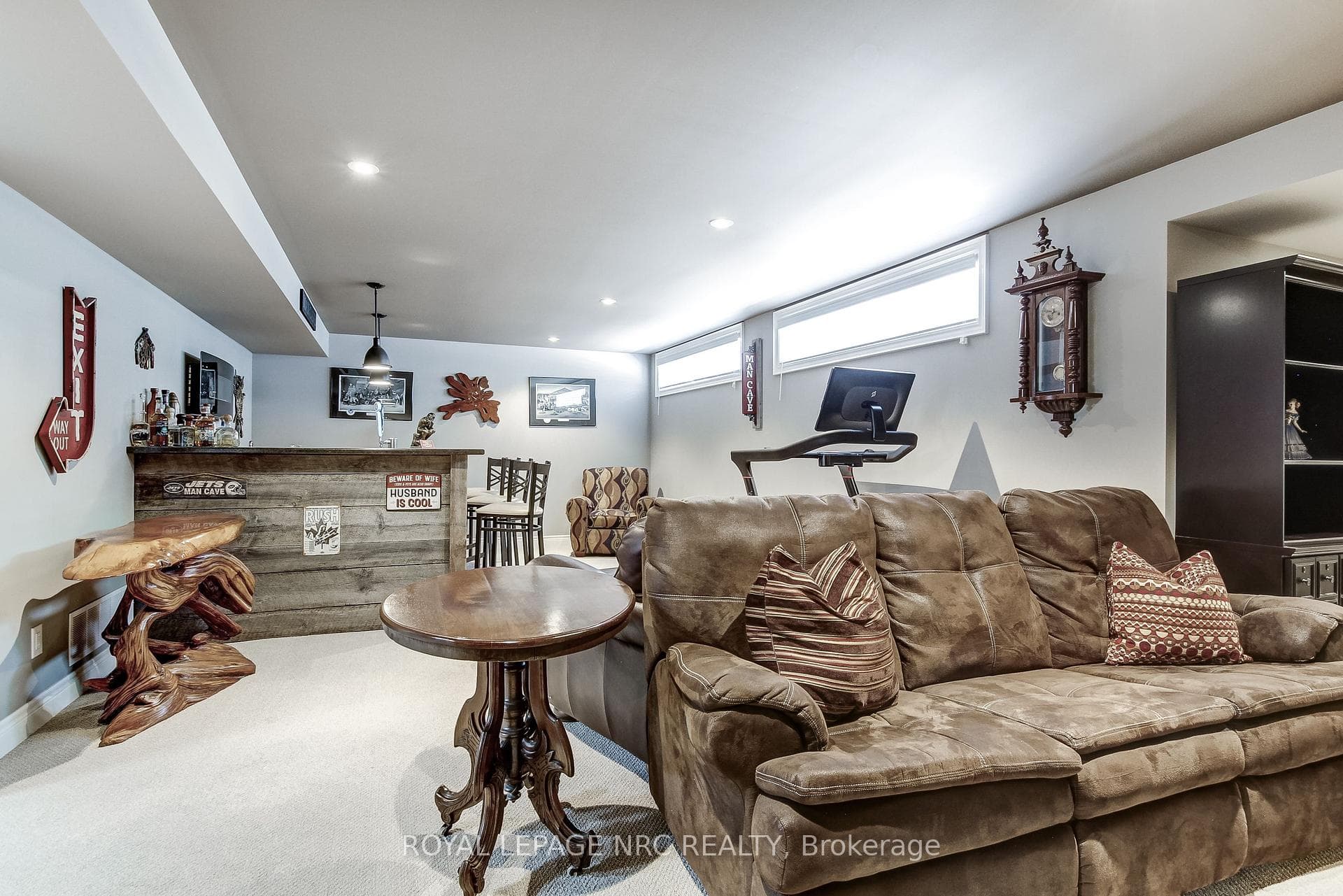8816 Angie Drive photo 31