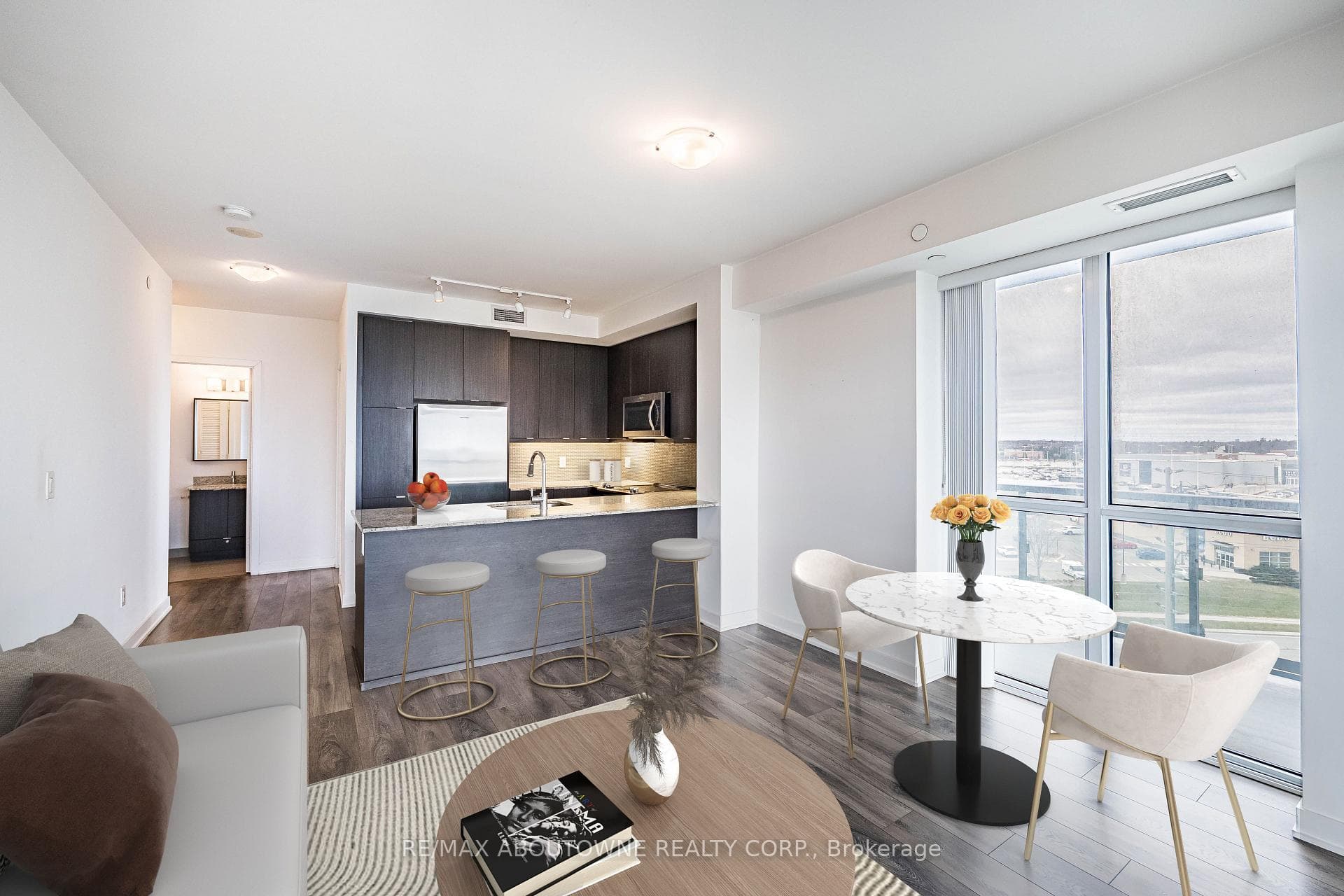 4633 Glen Erin Drive Unit 704 photo 14