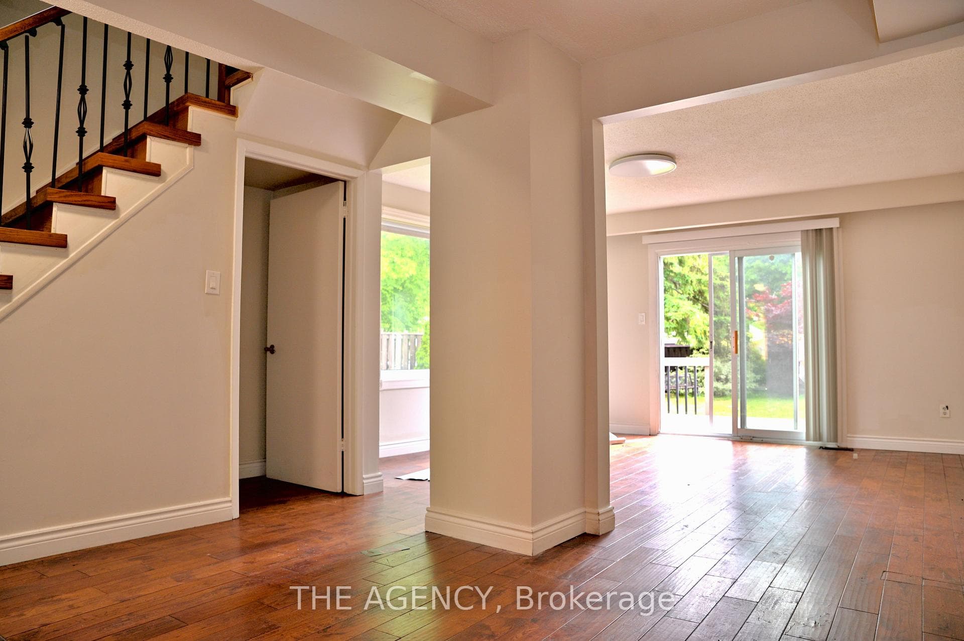 2720 Windjammer Road photo 9