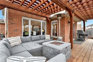 561 Avignon Place photo 37
