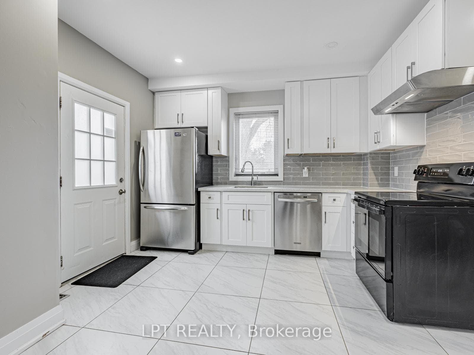 201 Ritson Road photo 27