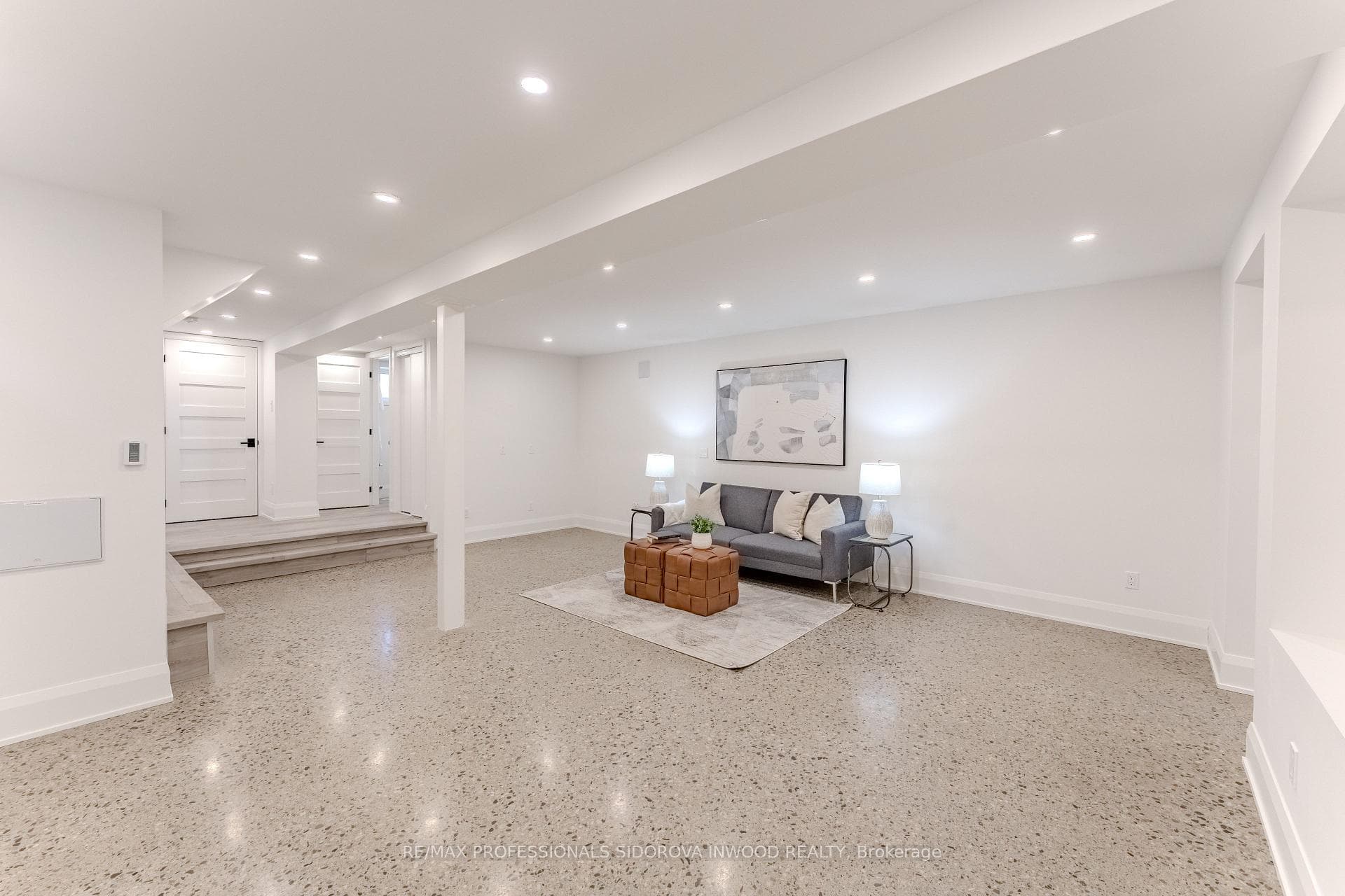 17 Mossom Road photo 25