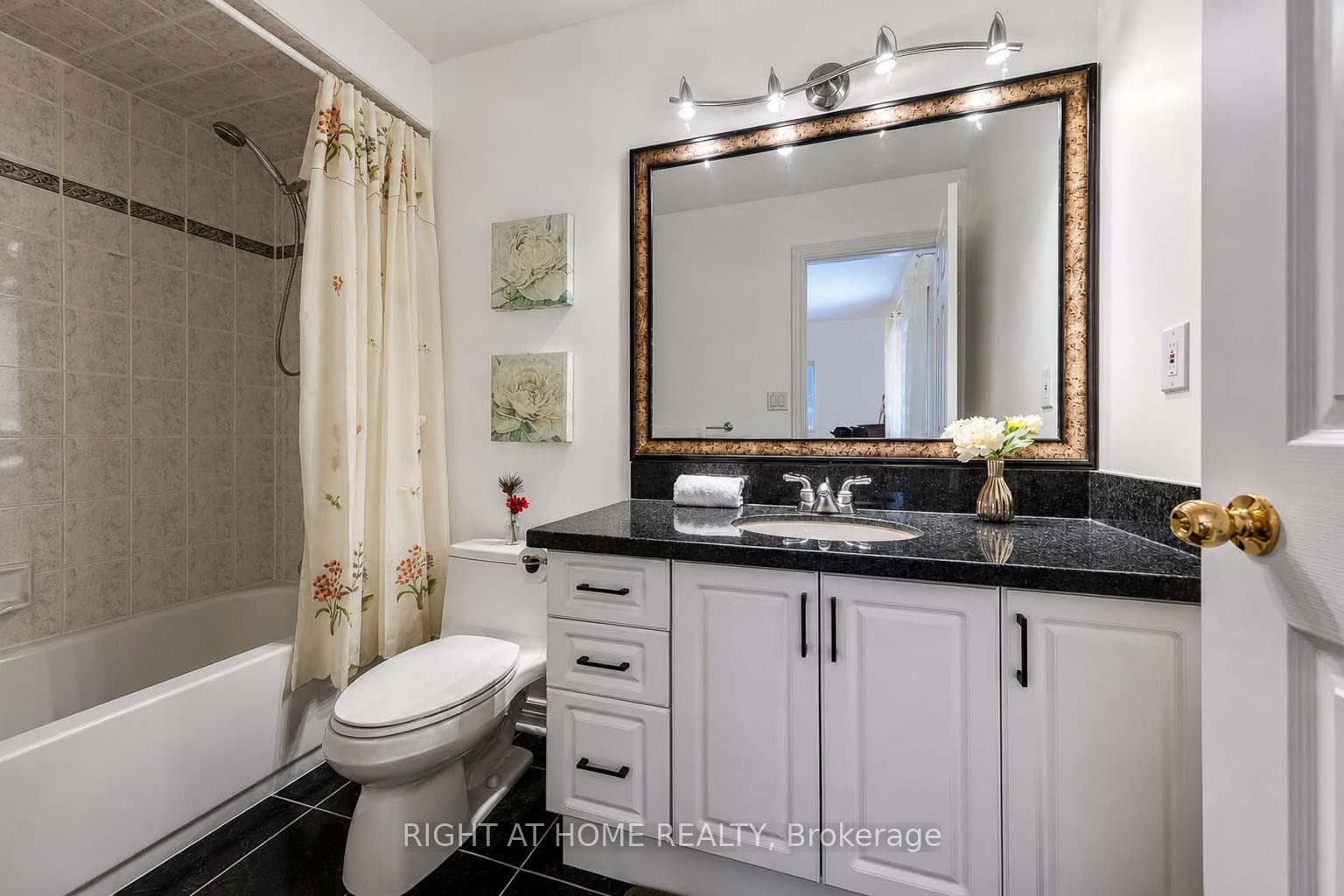26 Ravel Drive photo 34