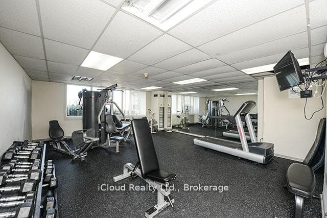 145 Hillcrest Avenue Unit 202 photo 24