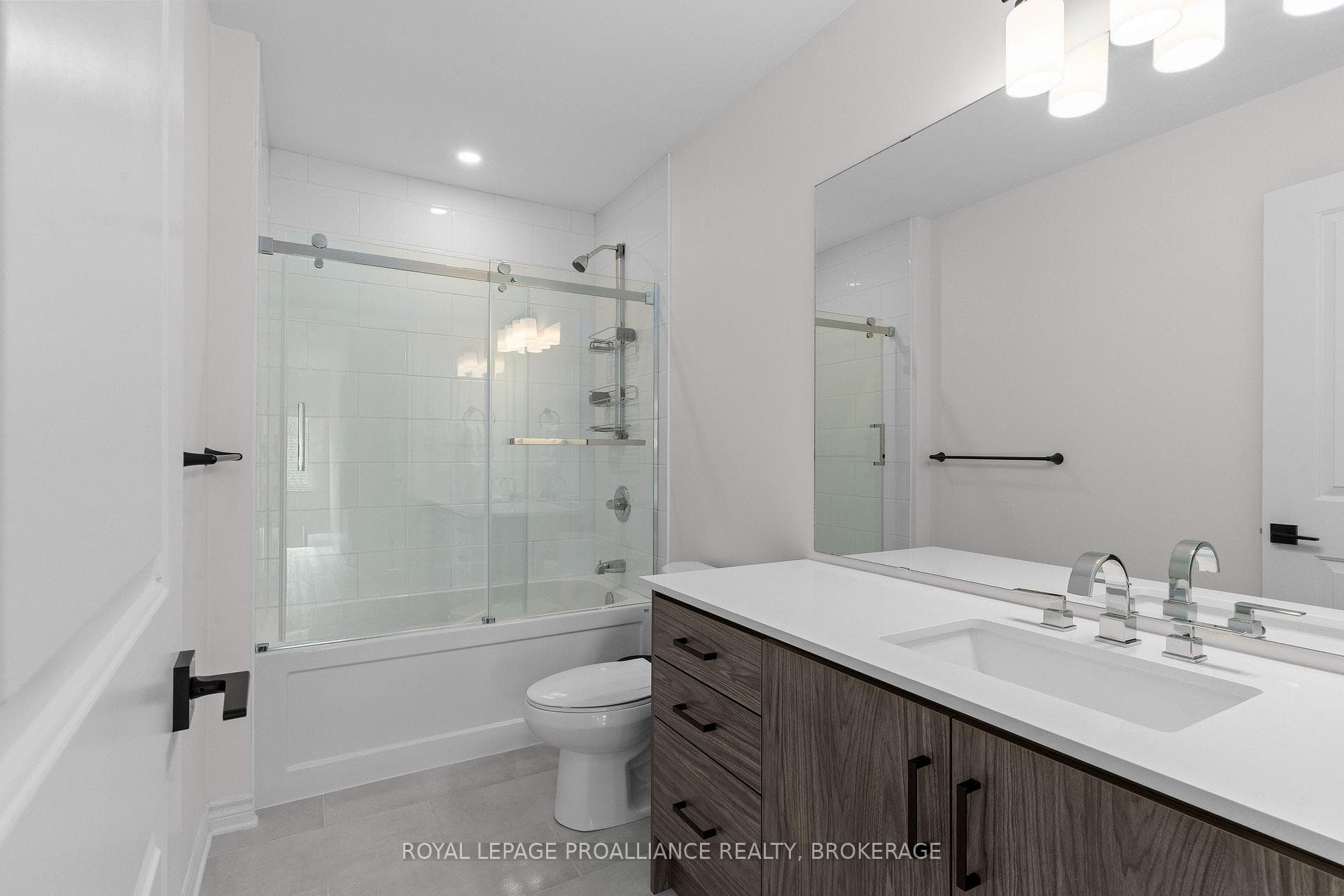 1441 Remington Avenue photo 26