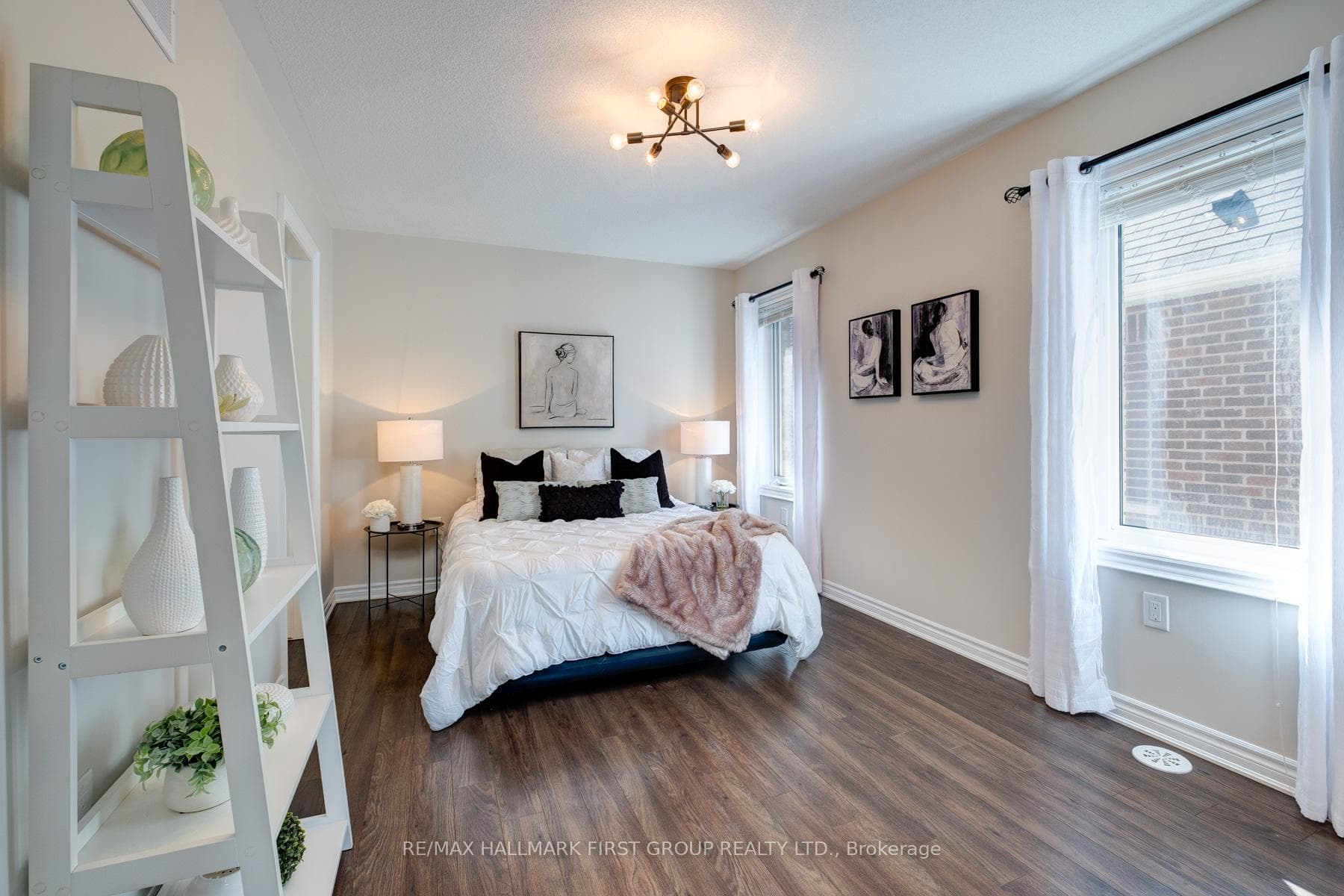 1065 Clipper Lane photo 34