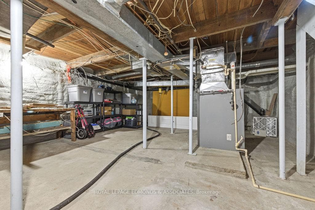 430 Mary Street photo 35