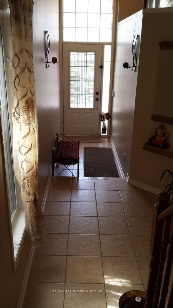 3434 REDPATH Circle photo 3