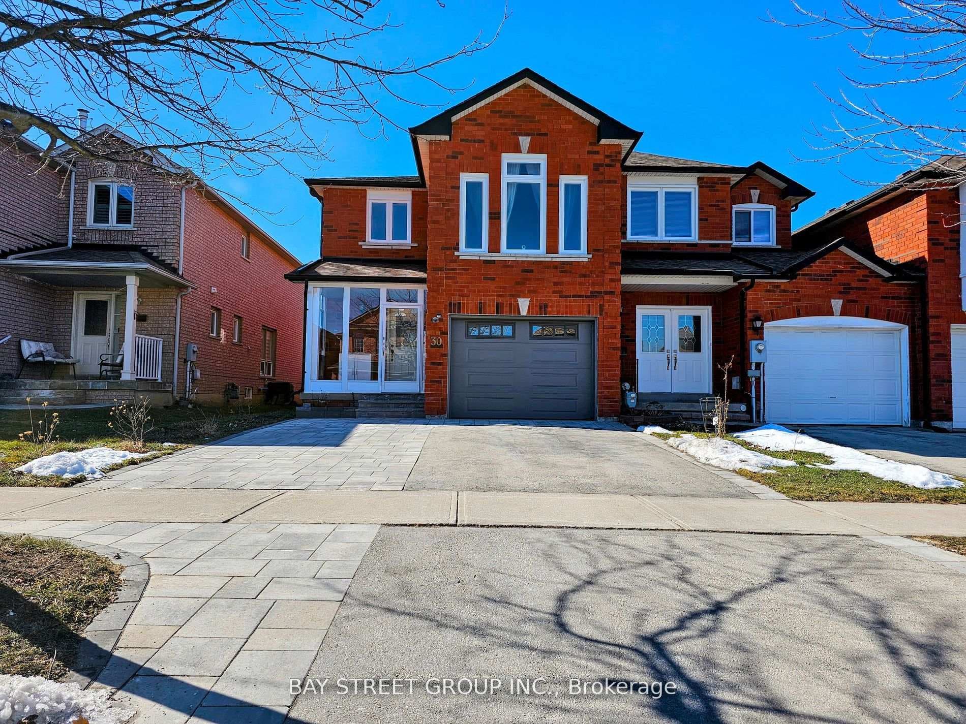 30 Bridlepath Street photo 1