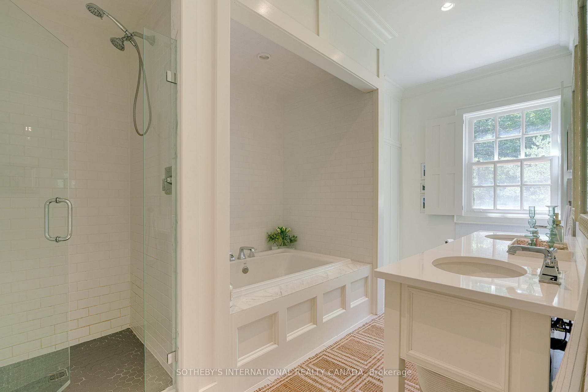 2877 McSherry Lane photo 19