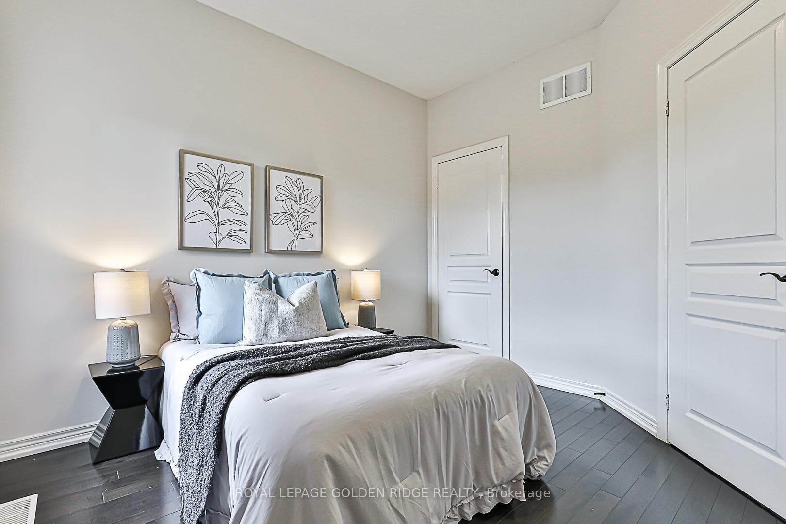 61 Brock Avenue photo 19