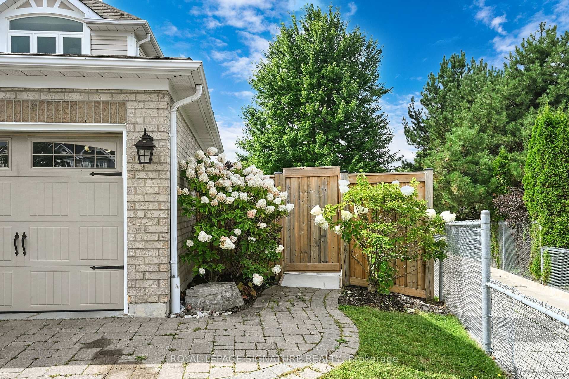 1018 Glenbourne Drive photo 6