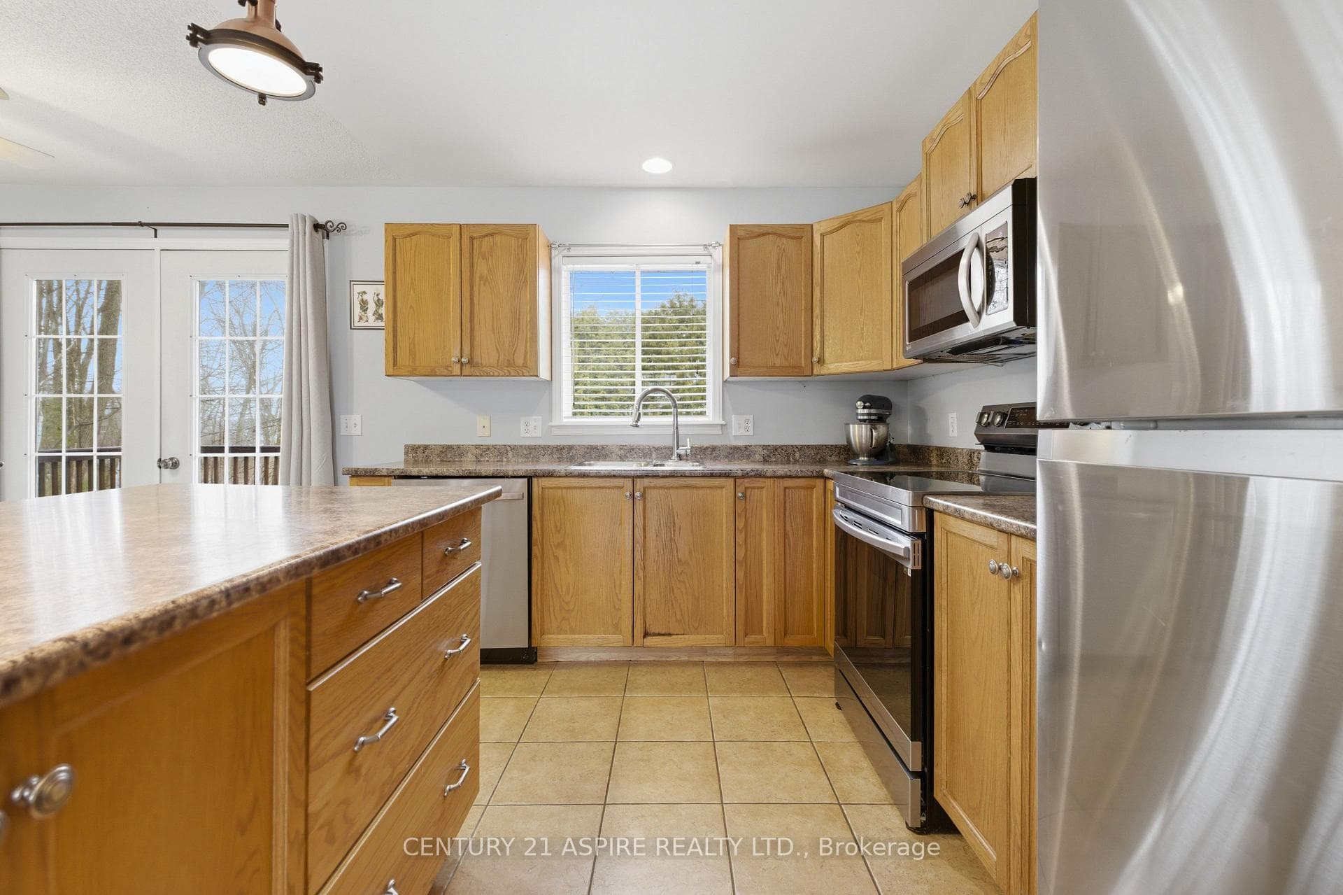 27 Bayshore Drive photo 16