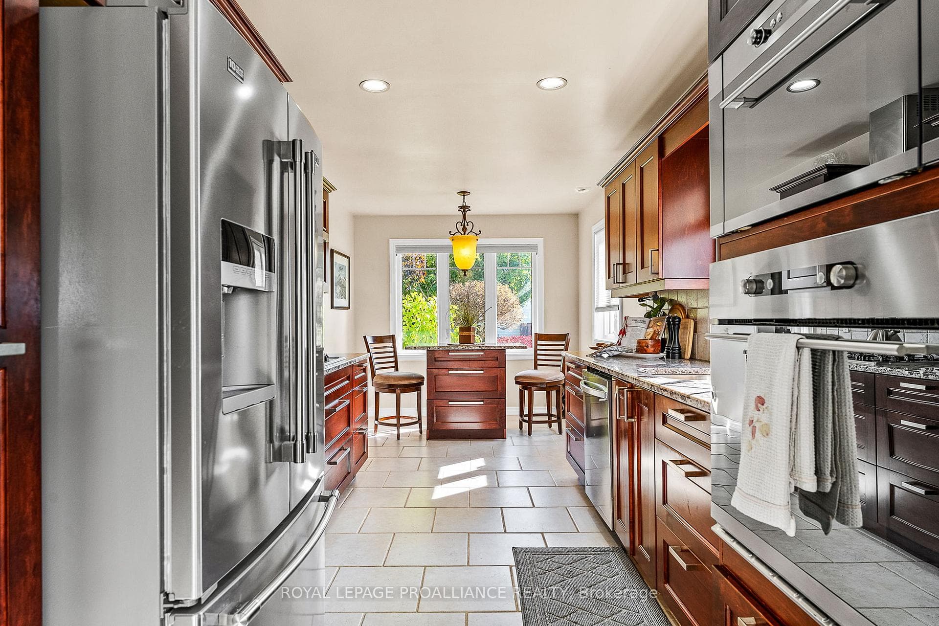 14 Catherine Crescent photo 11