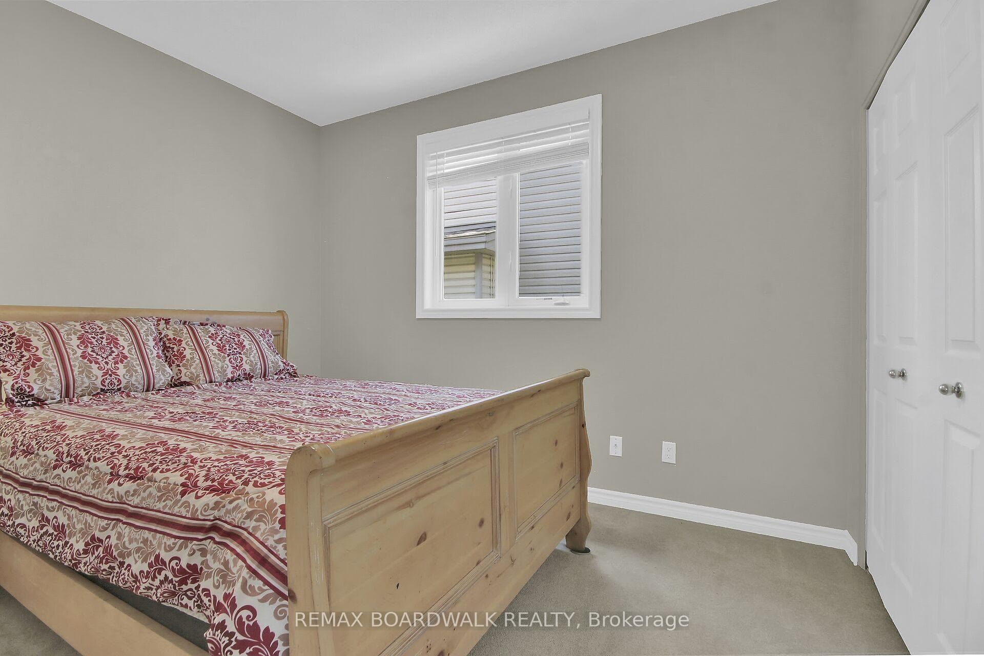 48 Maricona Way photo 37