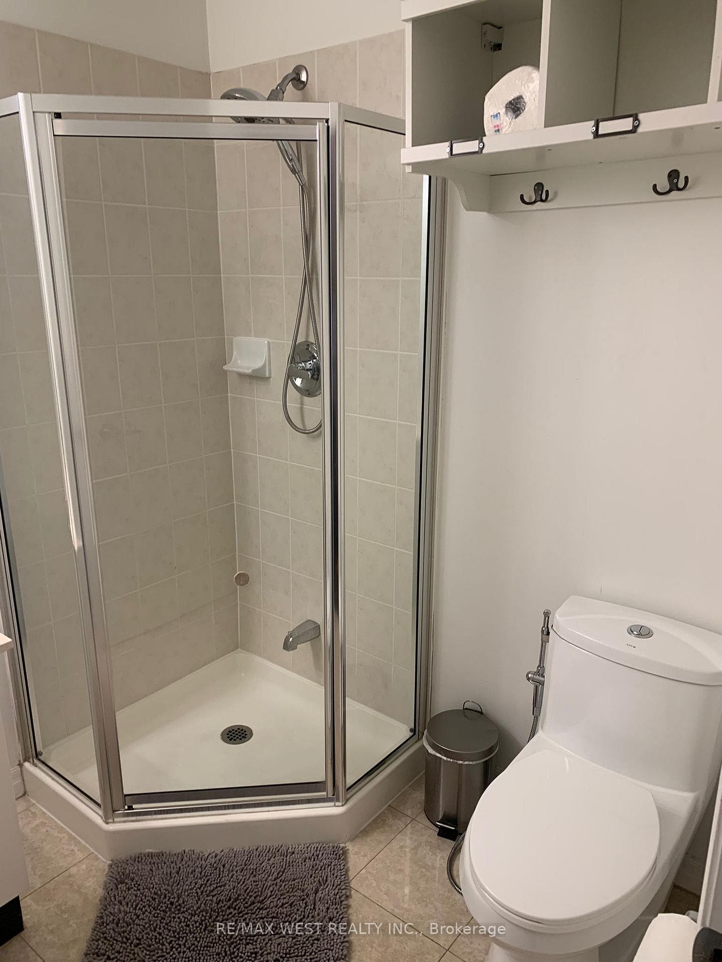 16 Yonge Street Unit 2710 photo 6