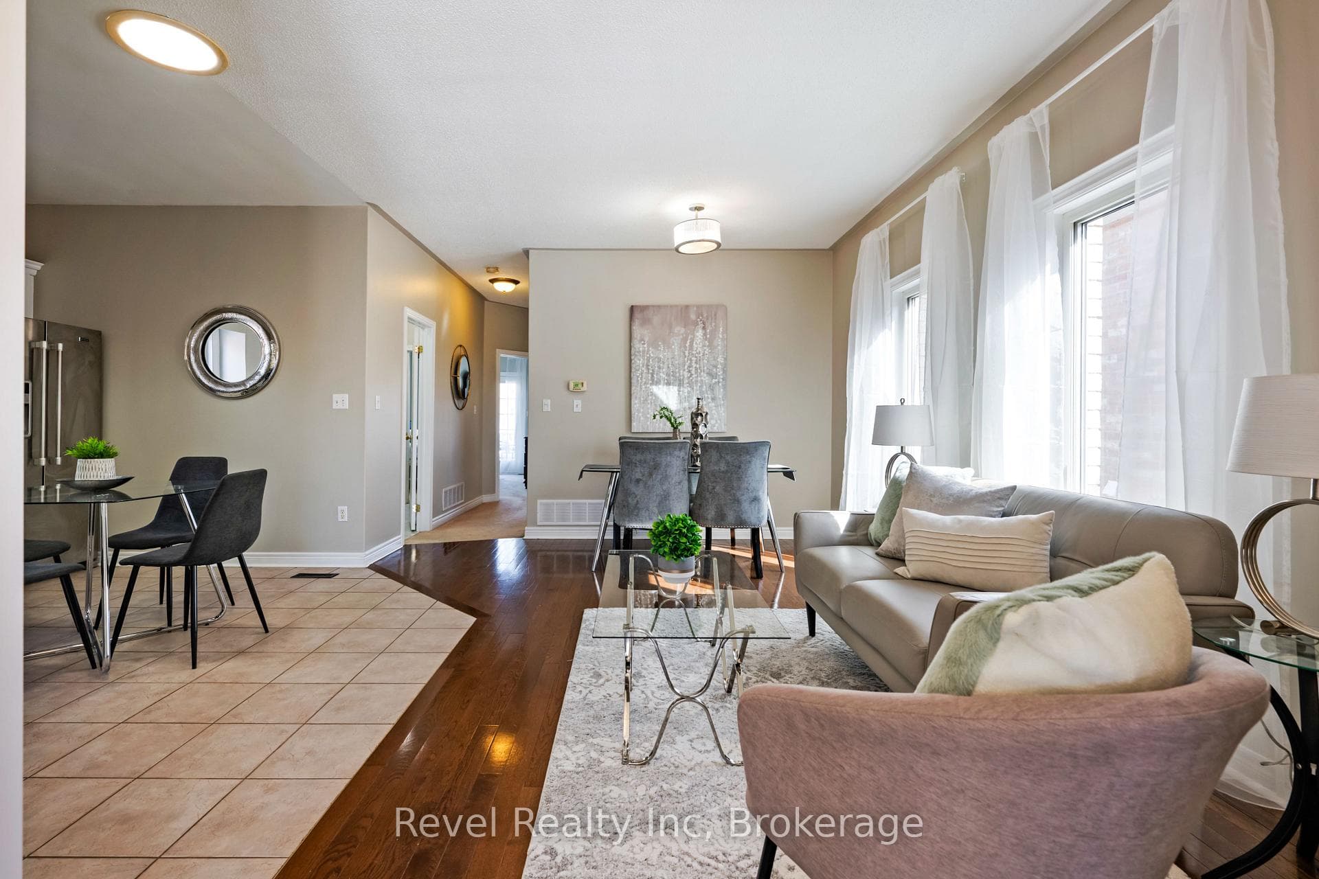 1232 Gina Street photo 7