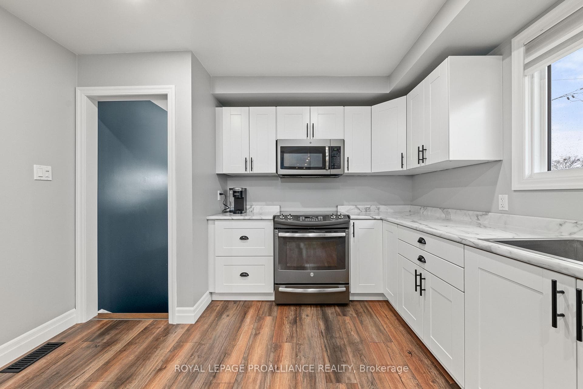 40 Marsh Drive photo 12
