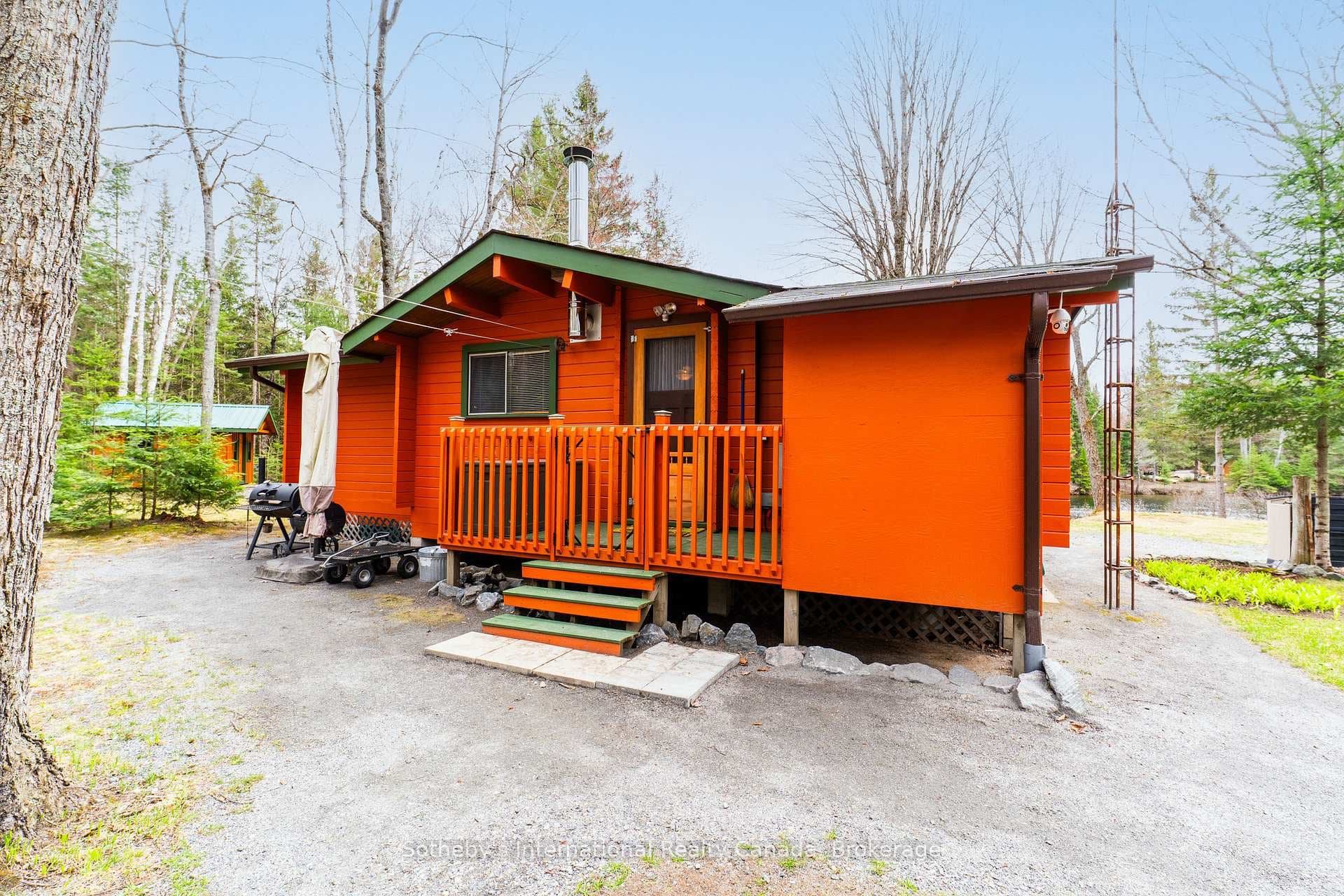 1041 Crockford Lane photo 35