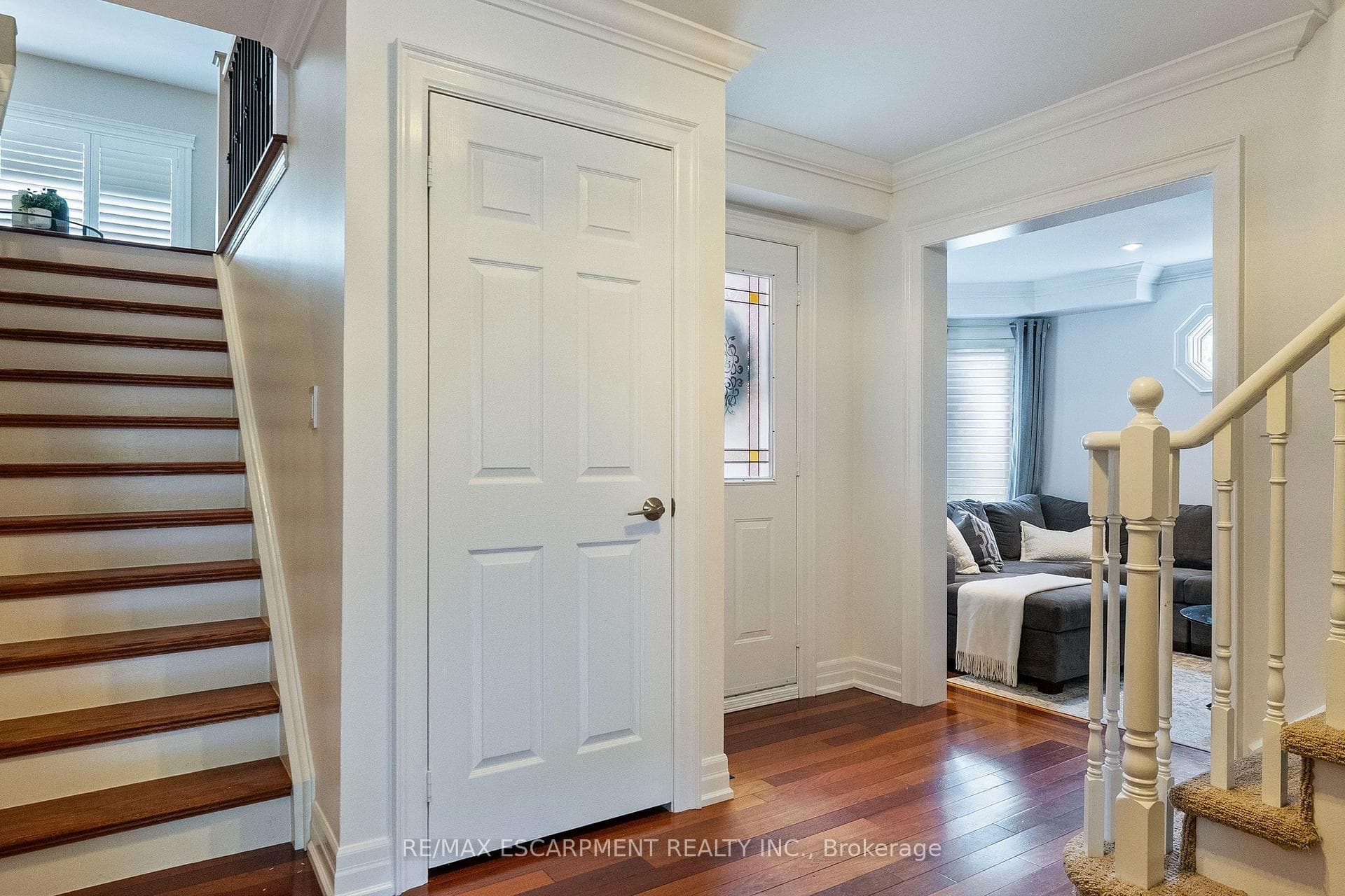 1839 Fellen Place photo 4