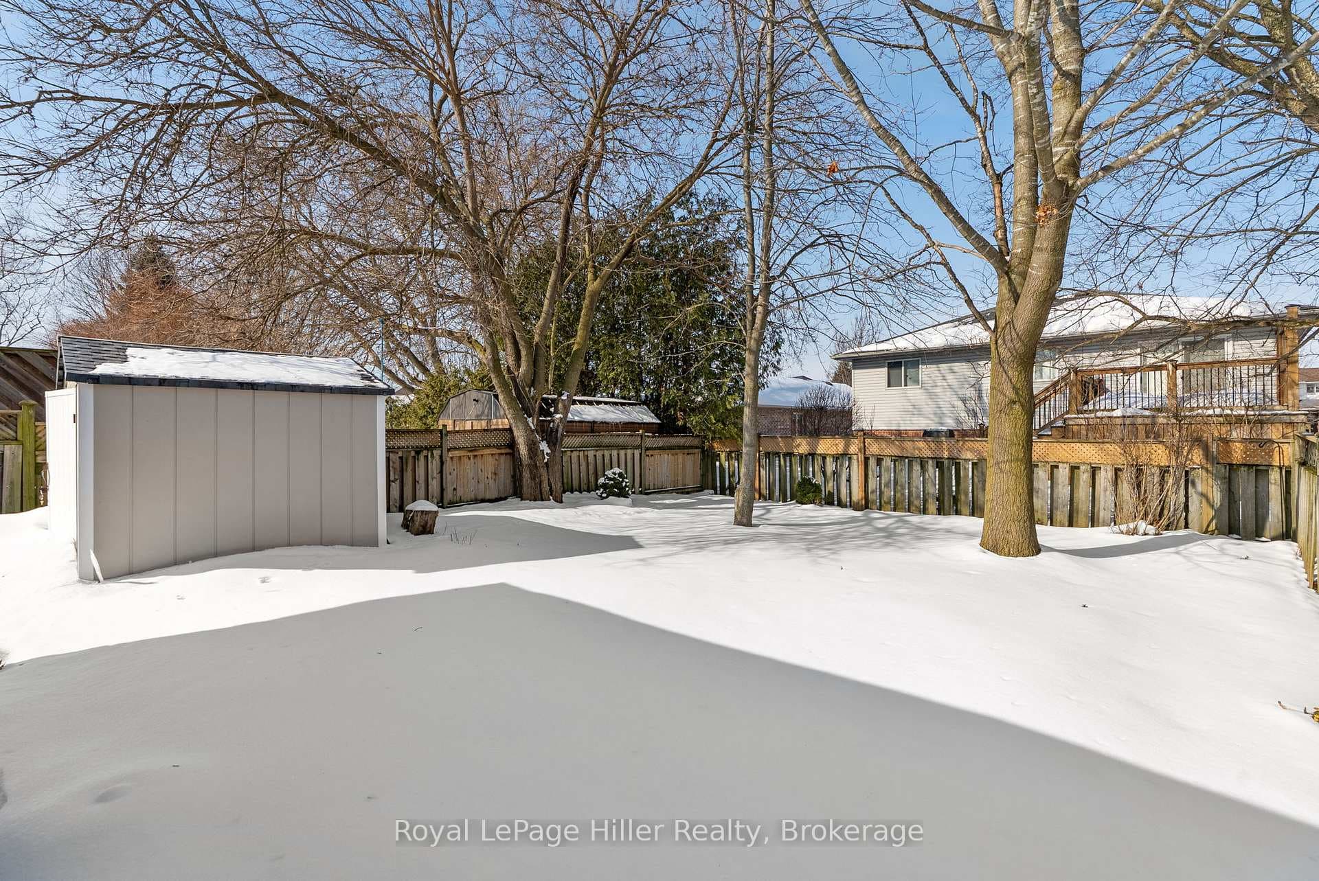 248 Redford Crescent photo 39
