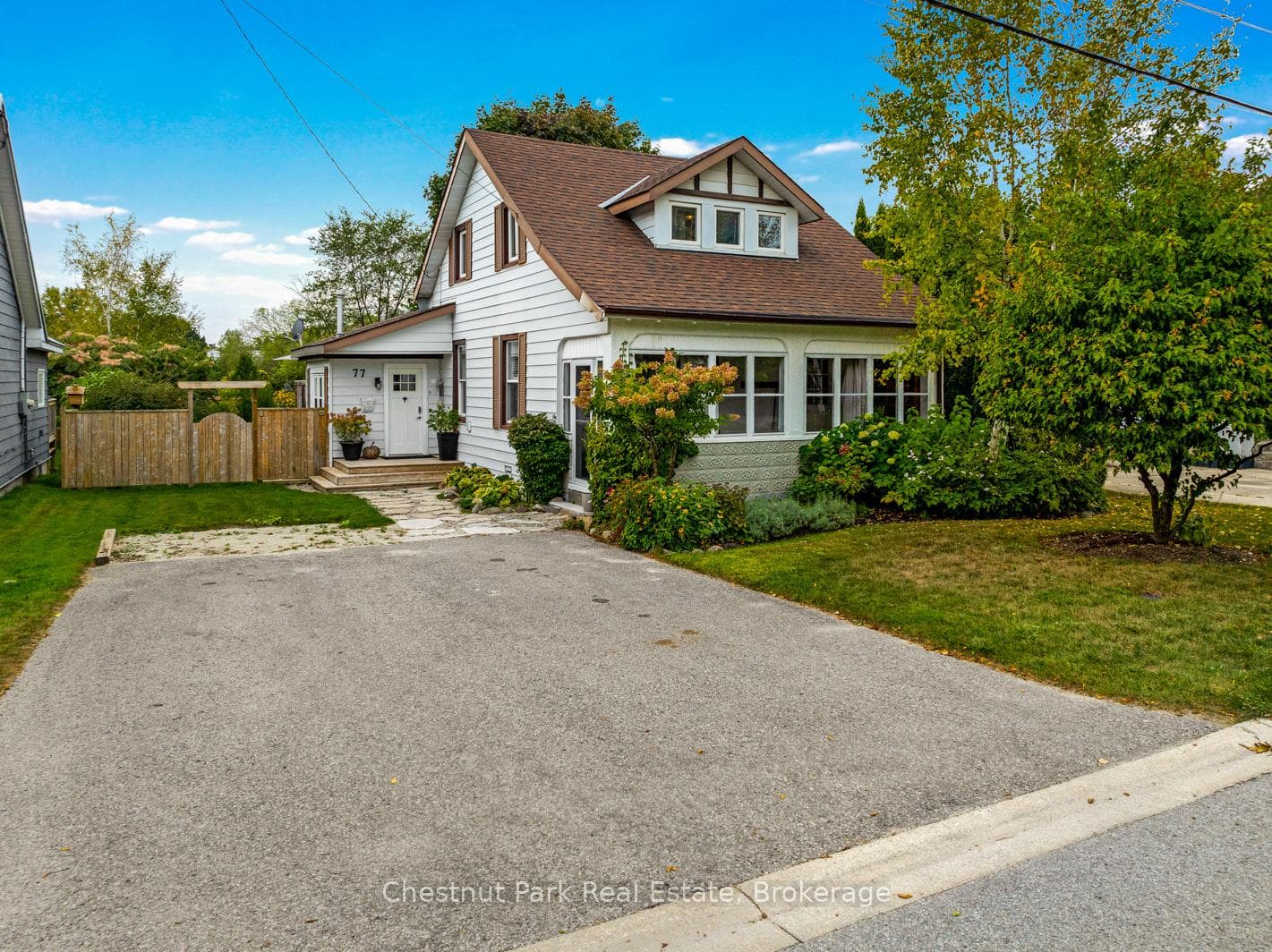 77 Niagara Street photo 39