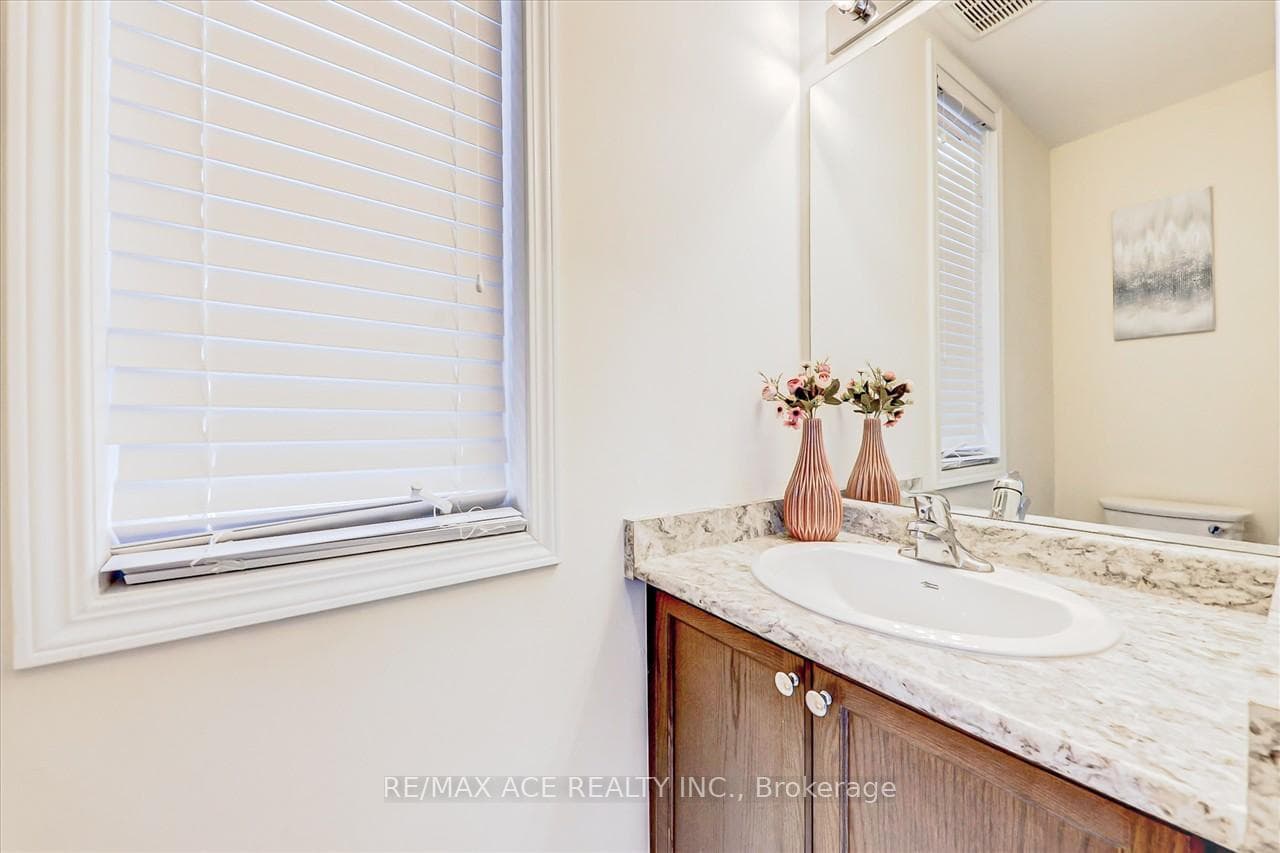 142 Hurst Drive photo 16
