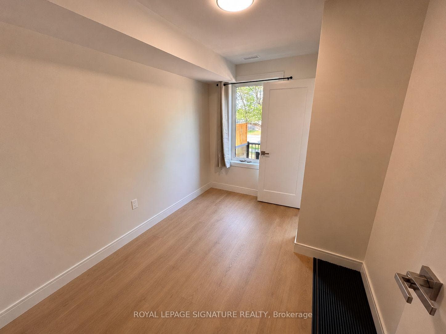 53 Bishop Avenue Unit 1A photo 6