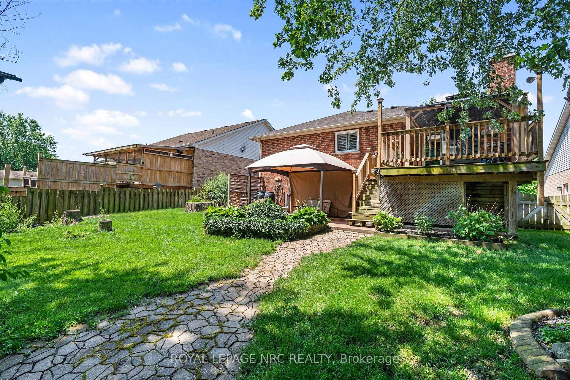 52 Thorold Ave Avenue photo 33